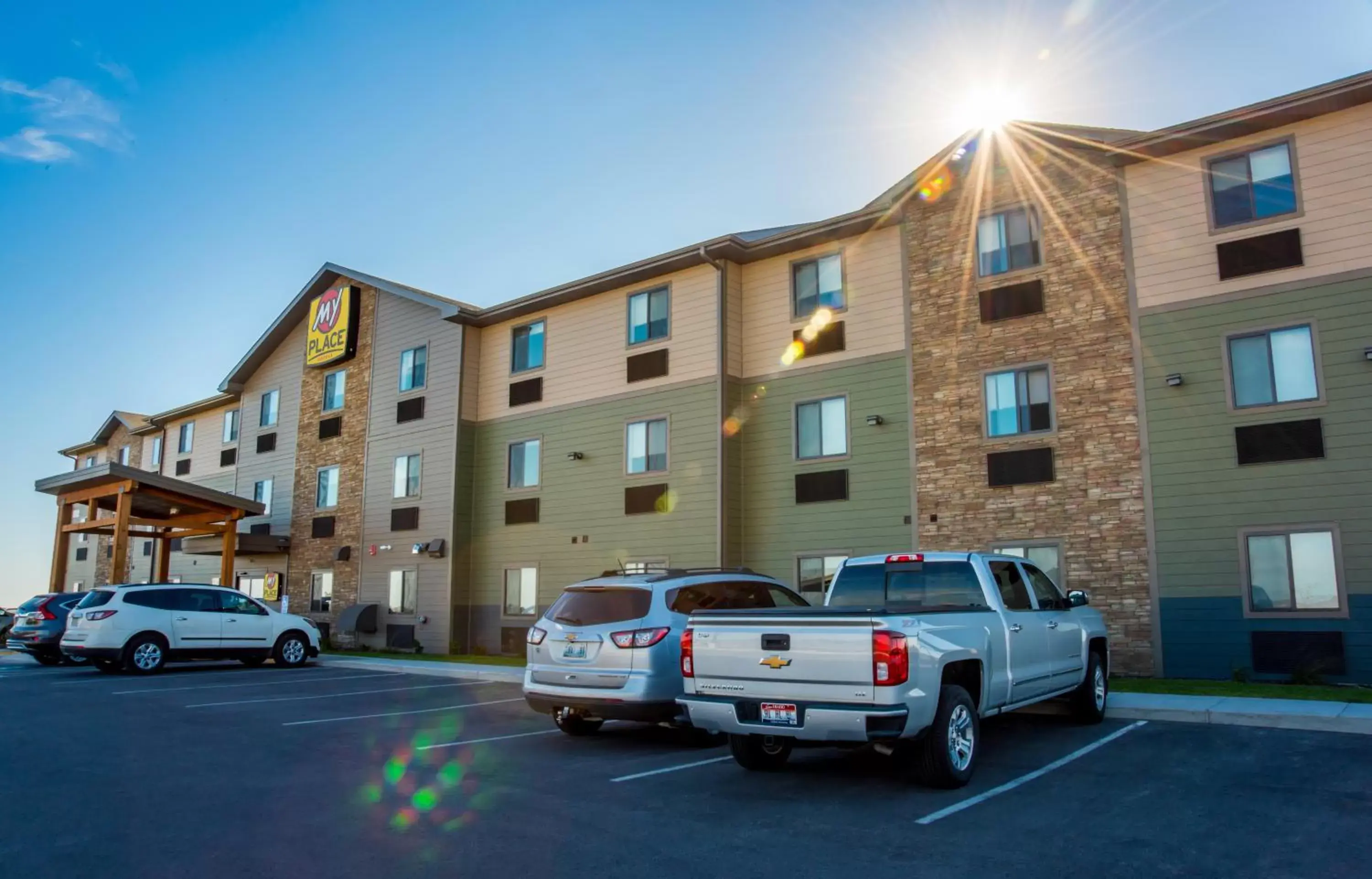 Facade/entrance, Property Building in My Place Hotel Rapid City