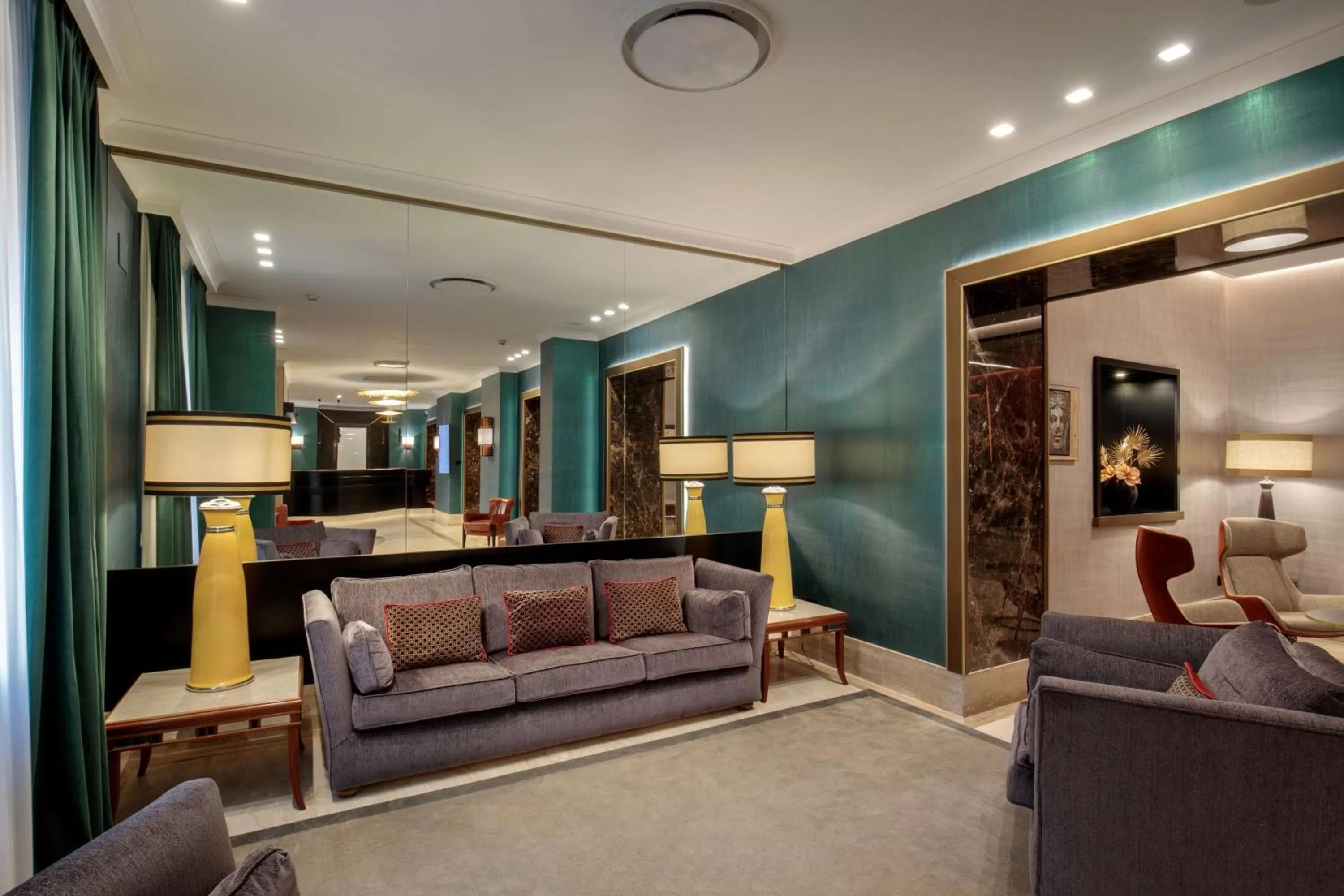 Lobby or reception in Hotel Diana Roof Garden