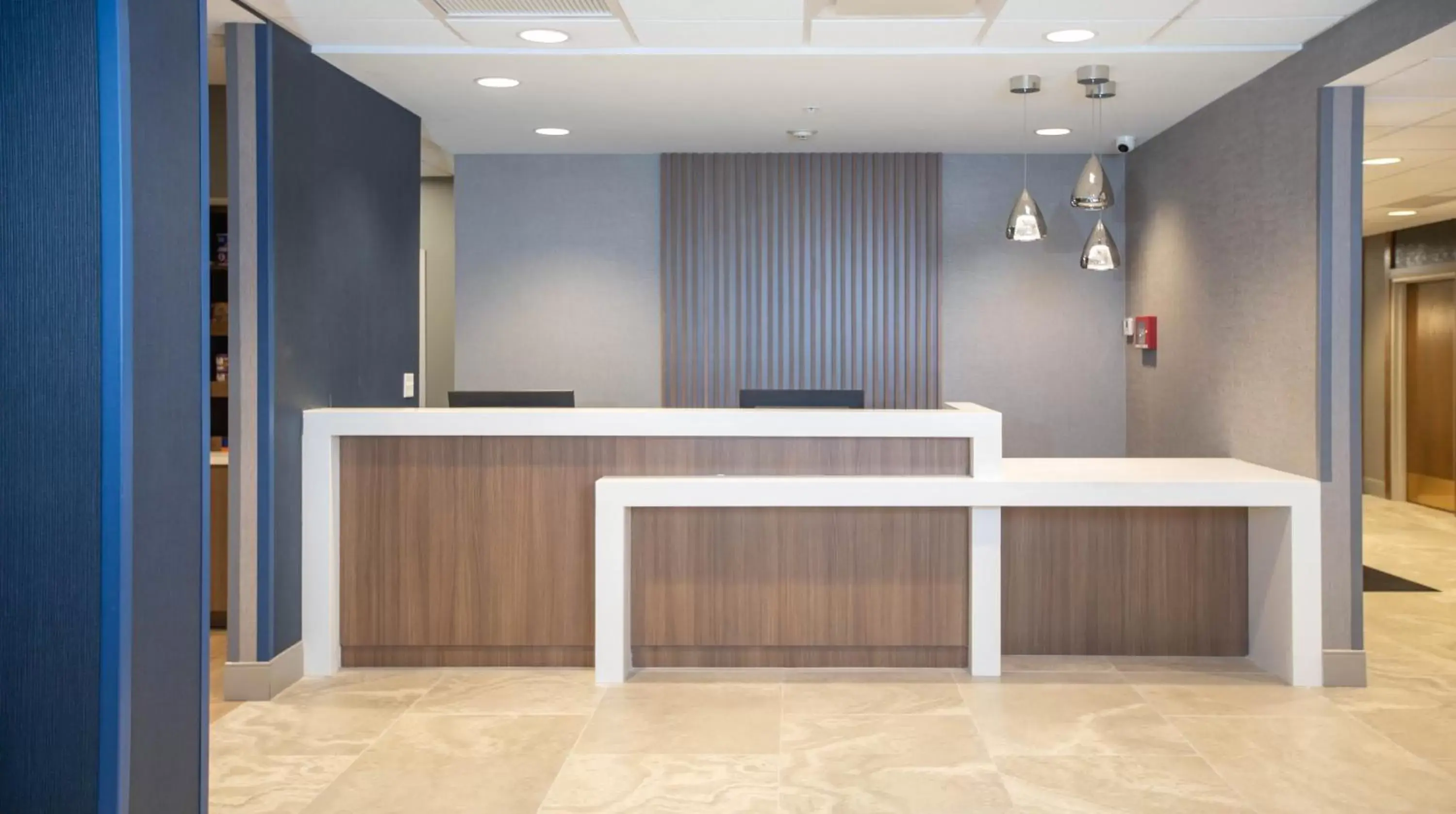 Property building in Candlewood Suites - Cleveland South - Independence by IHG Property building in Candlewood Suites - Cleveland South - Independence by IHG