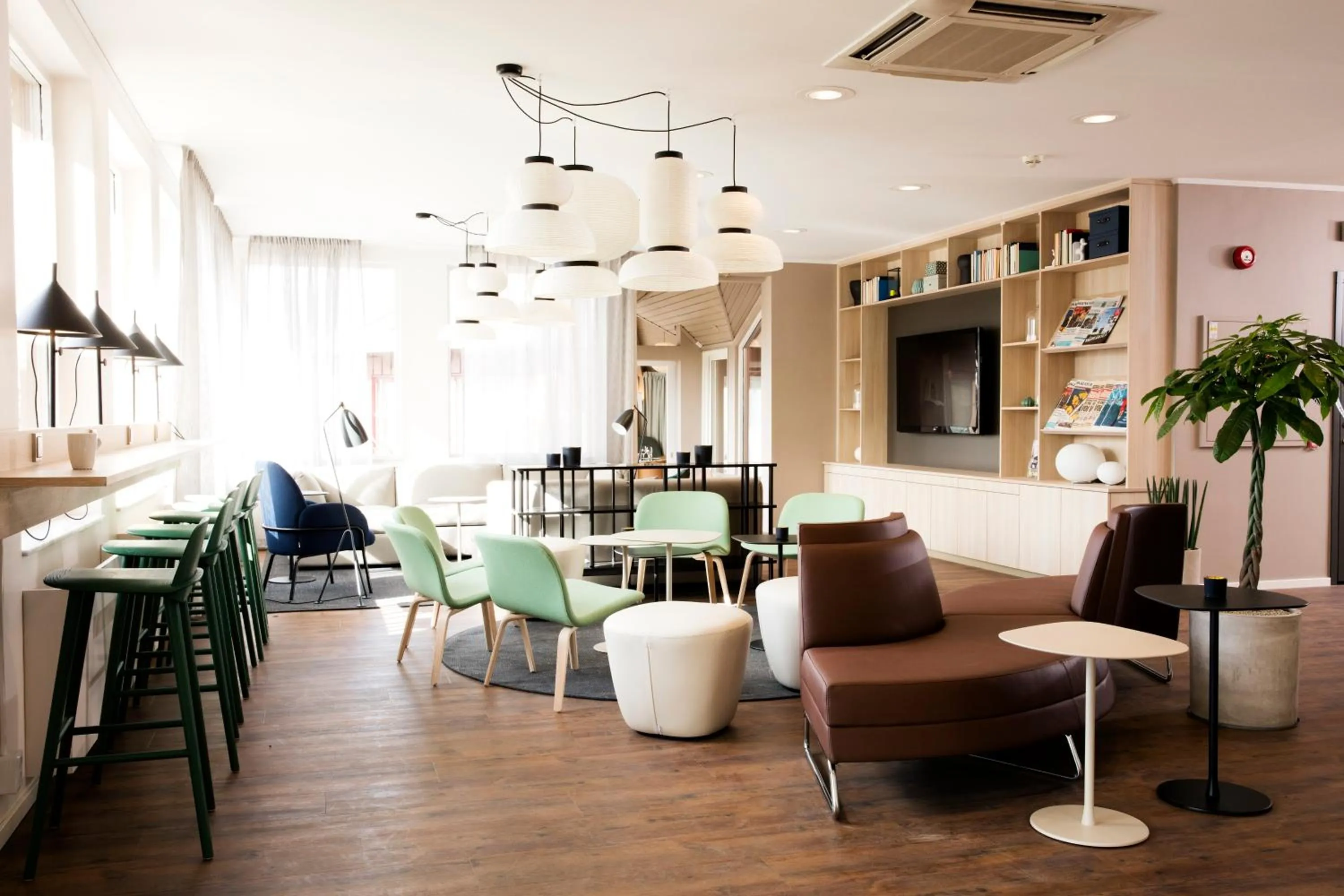 Restaurant/places to eat in Welcome Hotel Barkarby