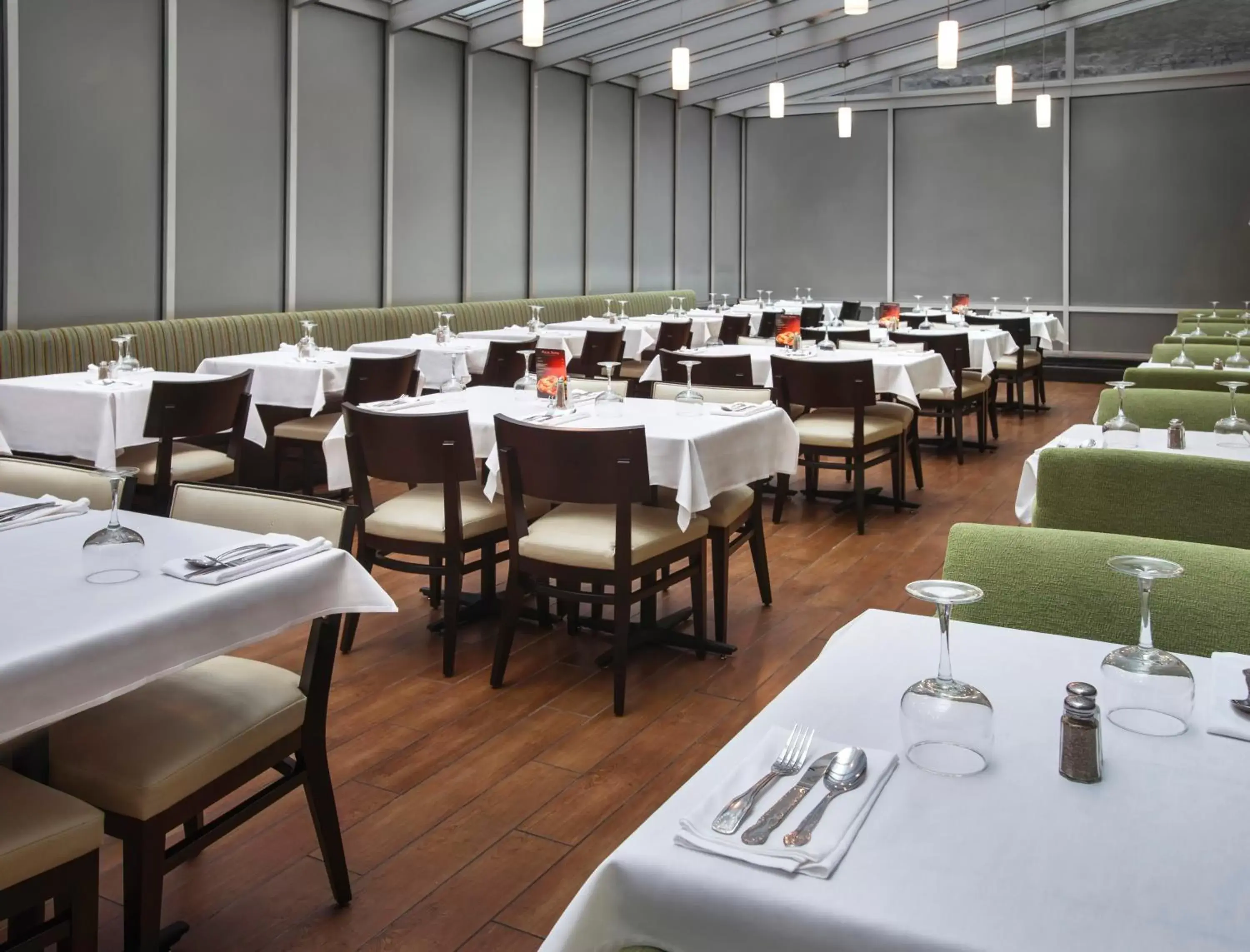 Restaurant/Places to Eat in Holiday Inn Manhattan 6th Ave - Chelsea, an IHG Hotel
