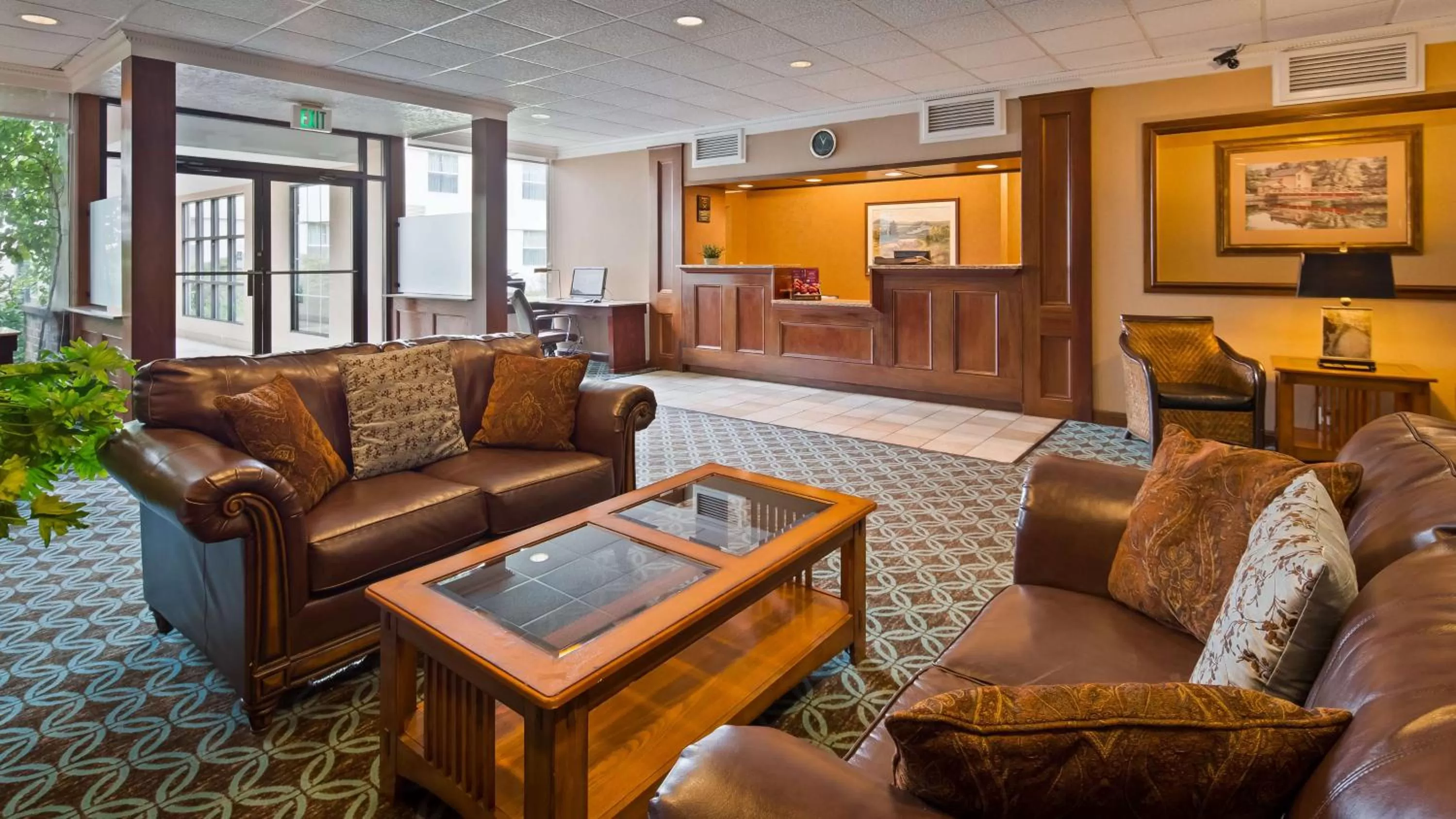 Lobby or reception in Best Western Plus Waterville Grand Hotel