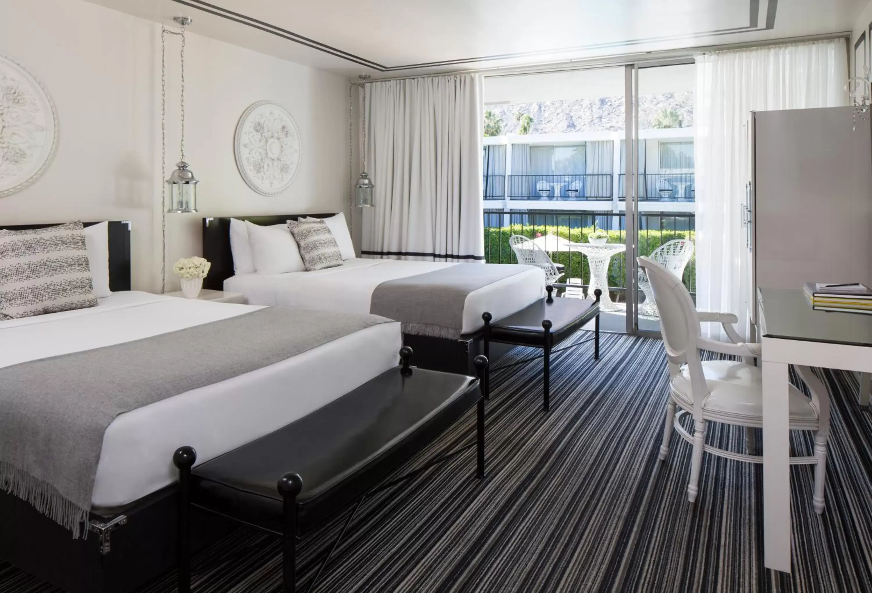 Deluxe Queen Room with Two Queen Beds in Avalon Hotel & Bungalows Palm Springs, a Member of Design Hotels Deluxe Queen Room with Two Queen Beds in Avalon Hotel & Bungalows Palm Springs, a Member of Design Hotels