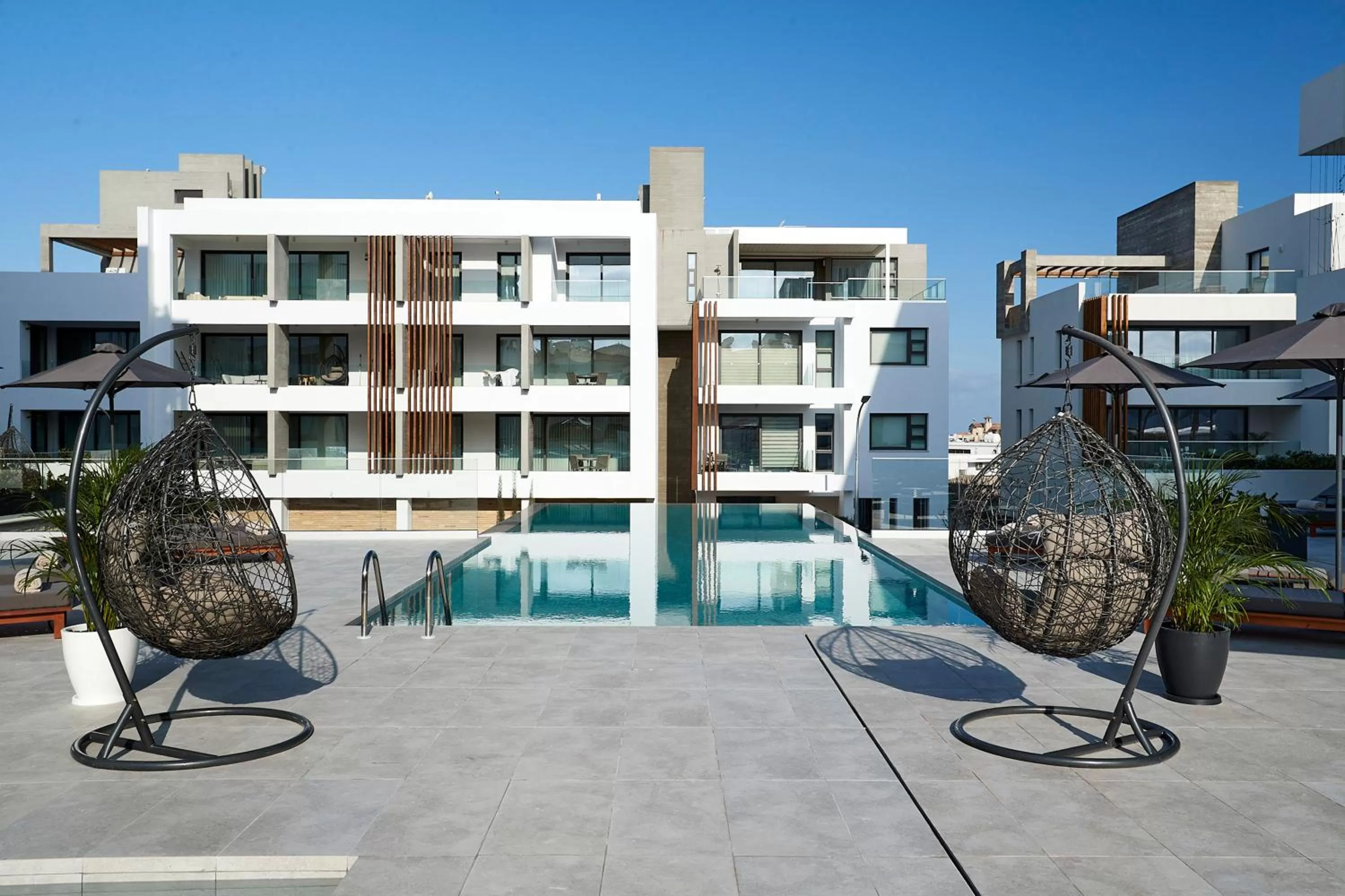 Property building in Downtown Park