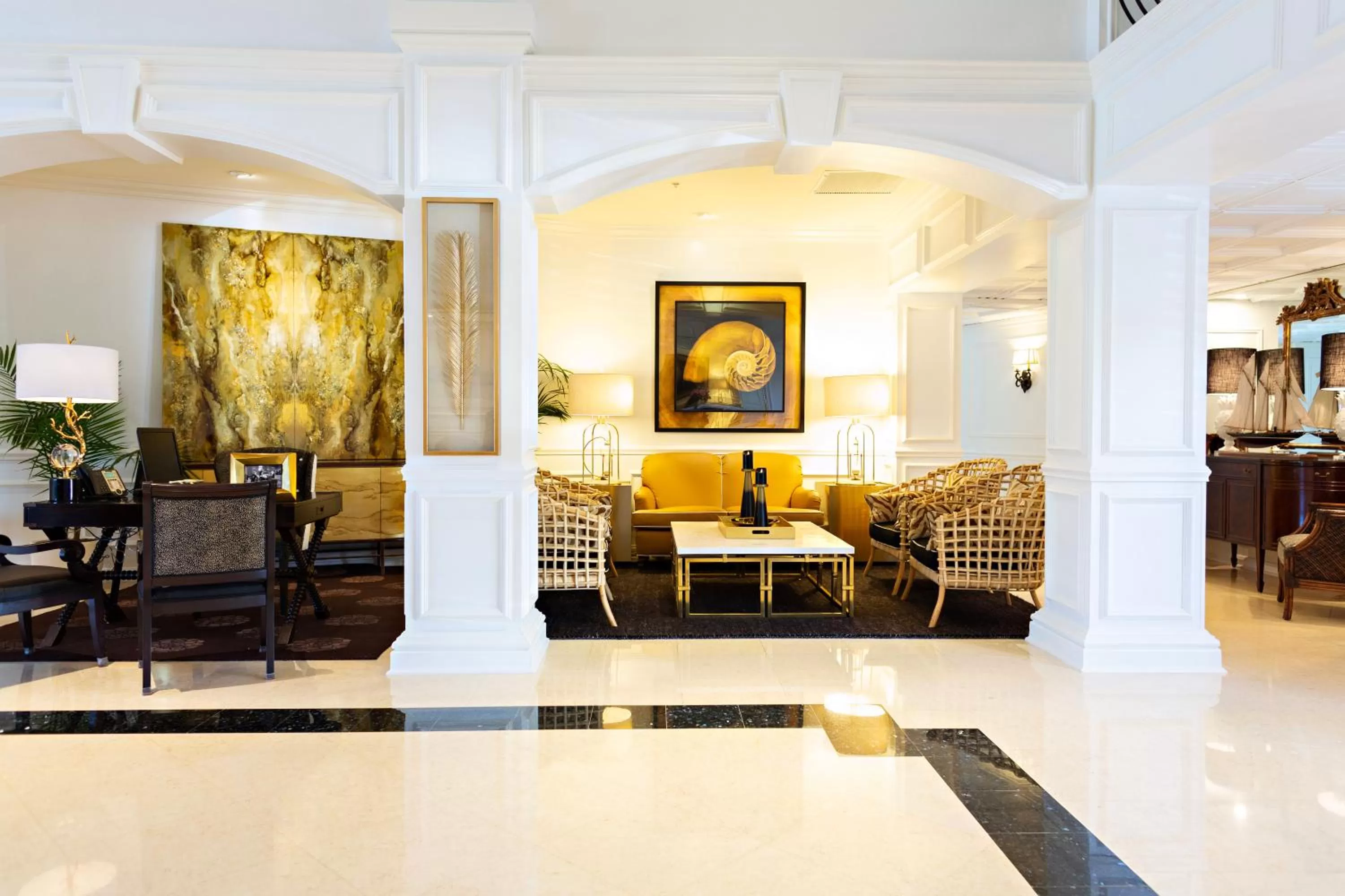 Lobby or reception in Inn at Pelican Bay