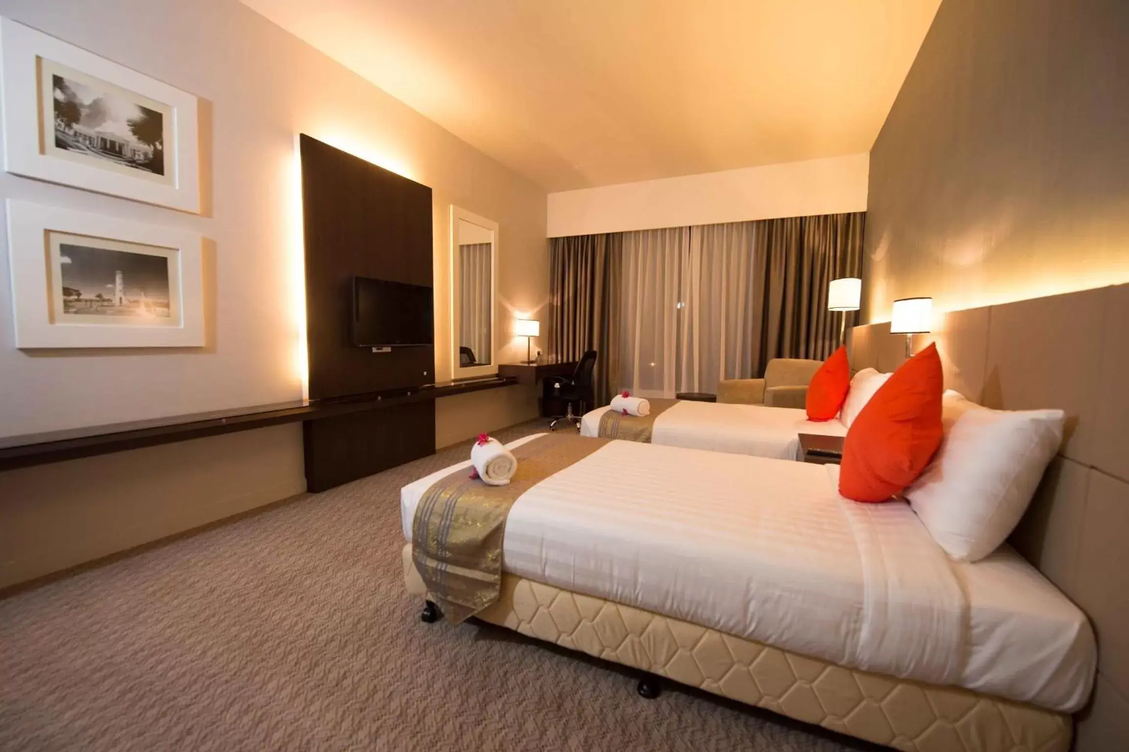 Bed in Raia Hotel & Convention Centre Alor Setar