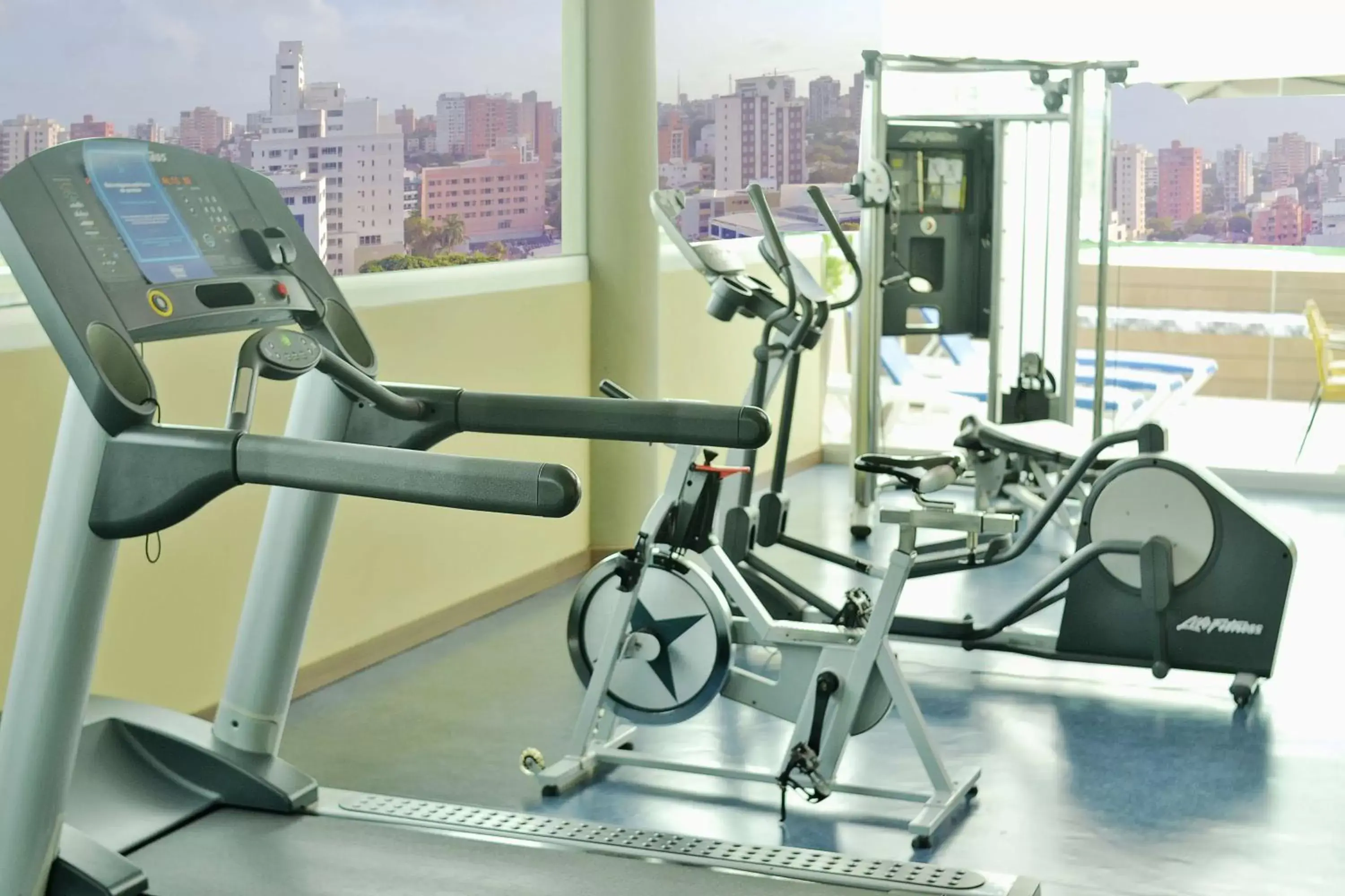 Fitness centre/facilities, Fitness Center/Facilities in Hampton by Hilton Barranquilla