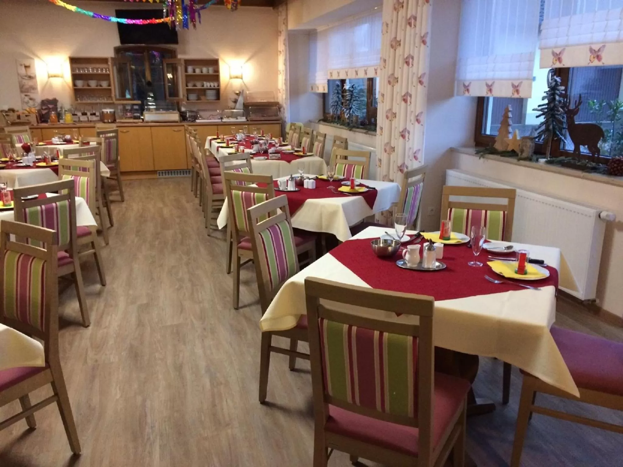 Restaurant/places to eat in Im Gewölbe