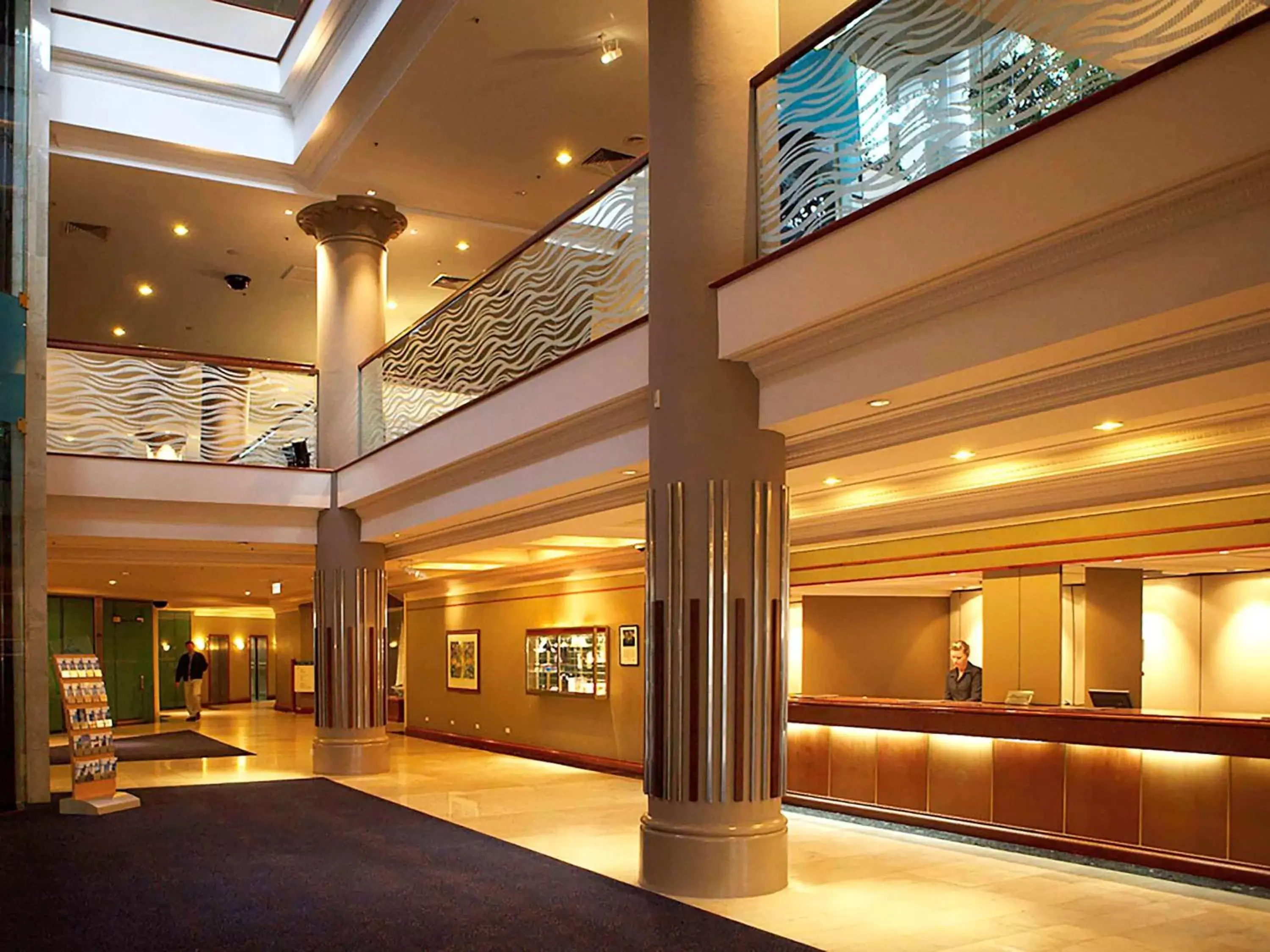 Property building, Lobby/Reception in Novotel Sydney Brighton Beach