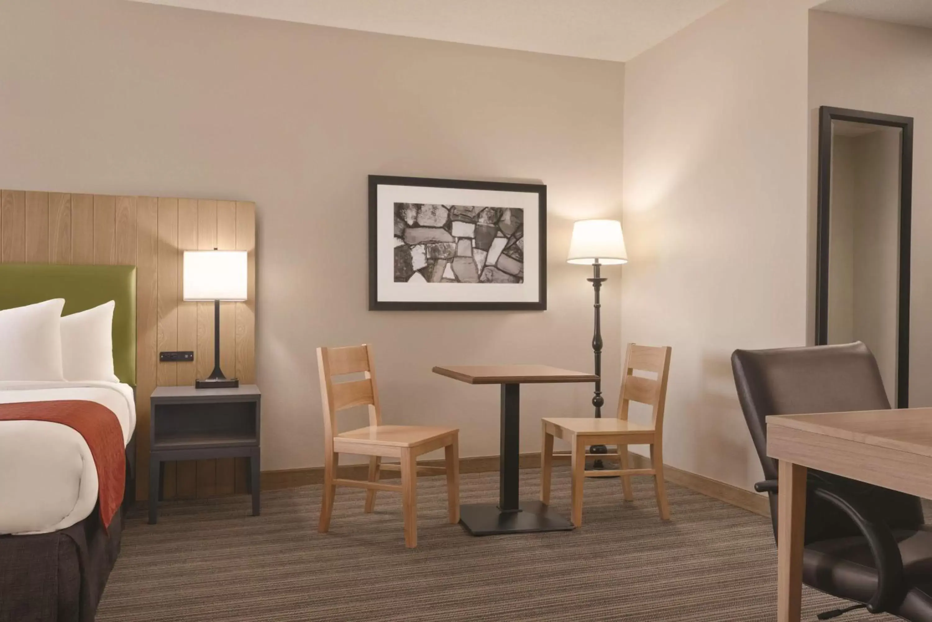 Photo of the whole room in Country Inn & Suites by Radisson, Eagan, MN