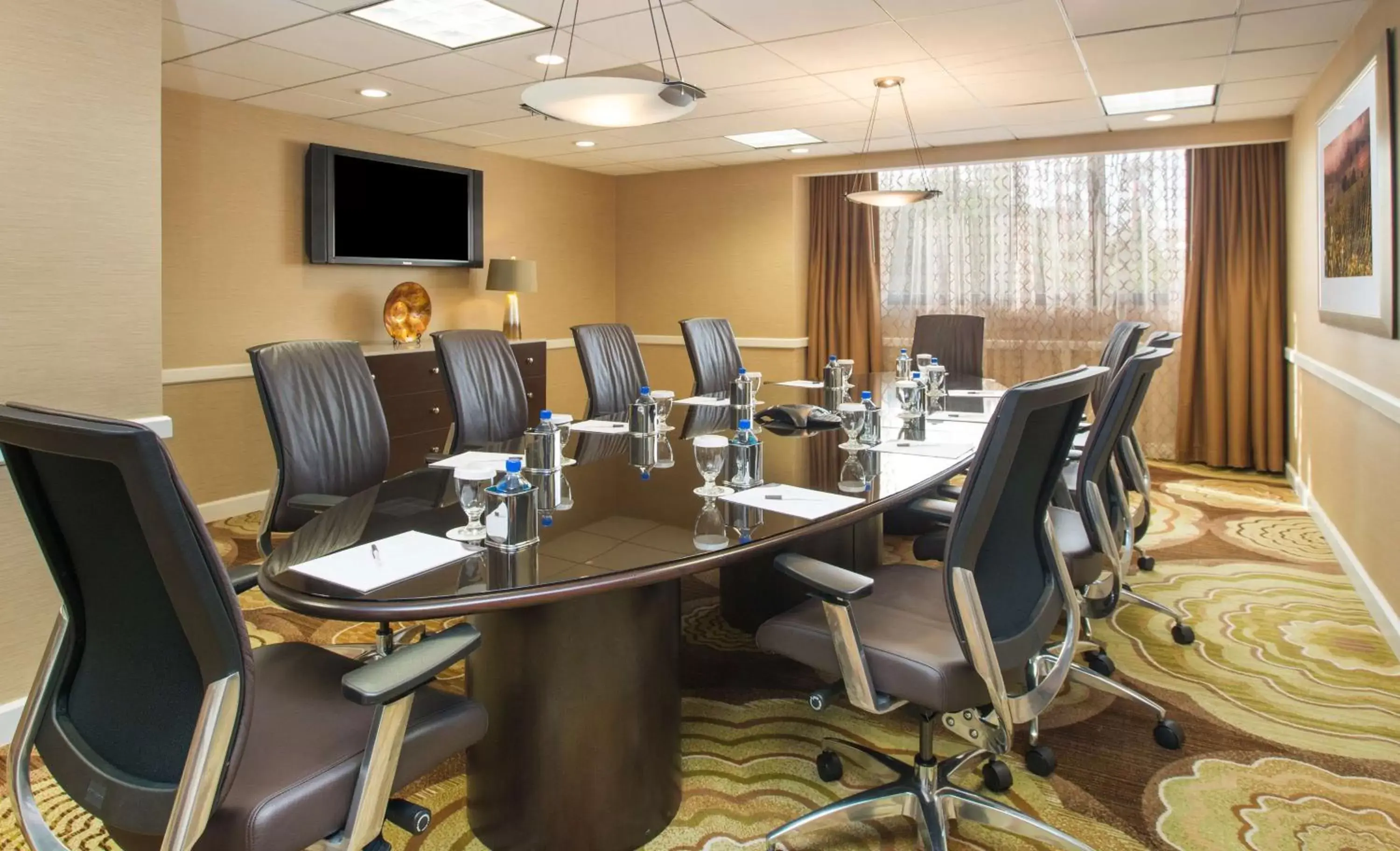 Meeting/conference room in Sonesta Los Angeles Airport LAX