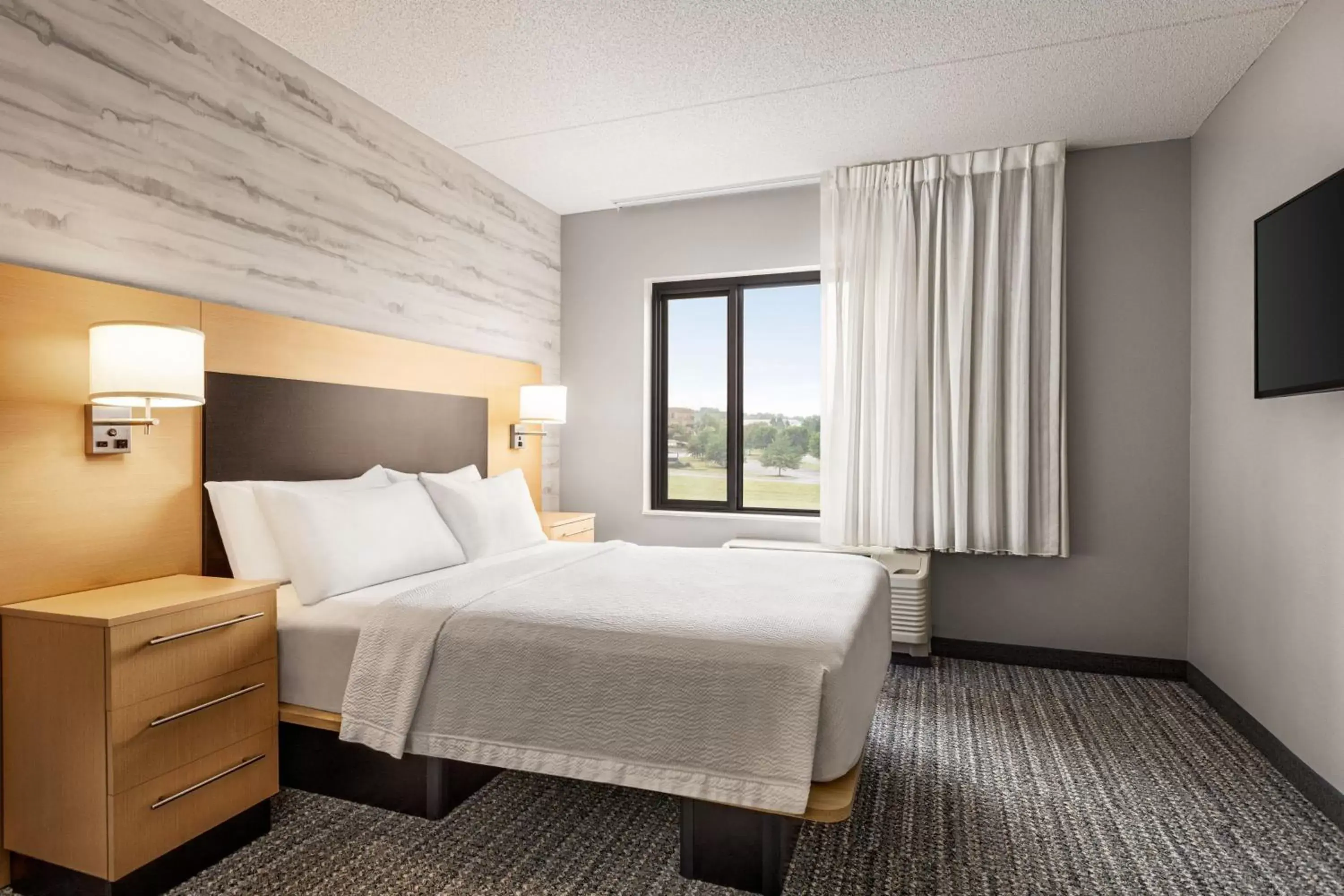 Photo of the whole room, Bed in TownePlace Suites by Marriott Harrisburg West/Mechanicsburg