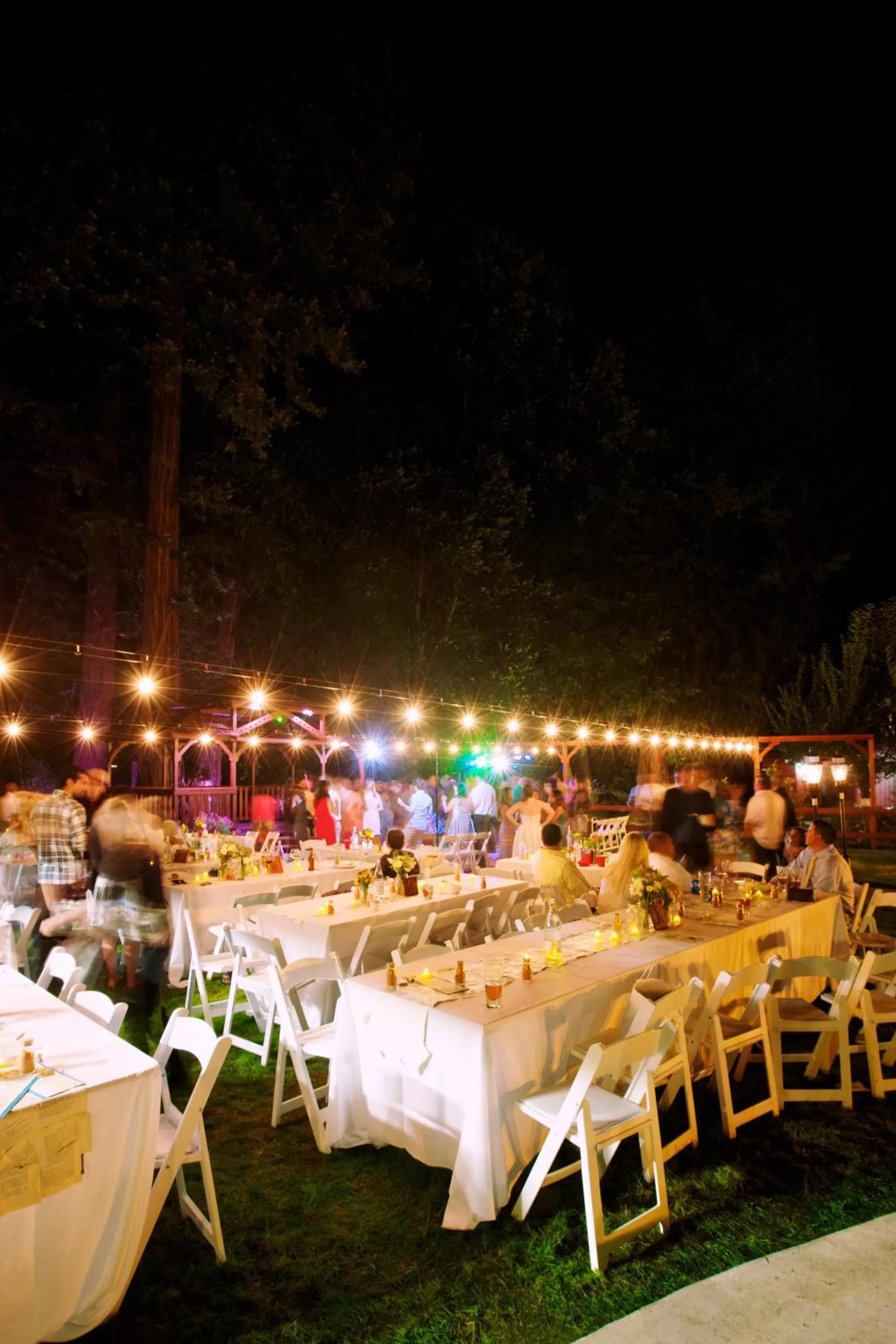 Night, Restaurant/Places to Eat in Fern River Resort