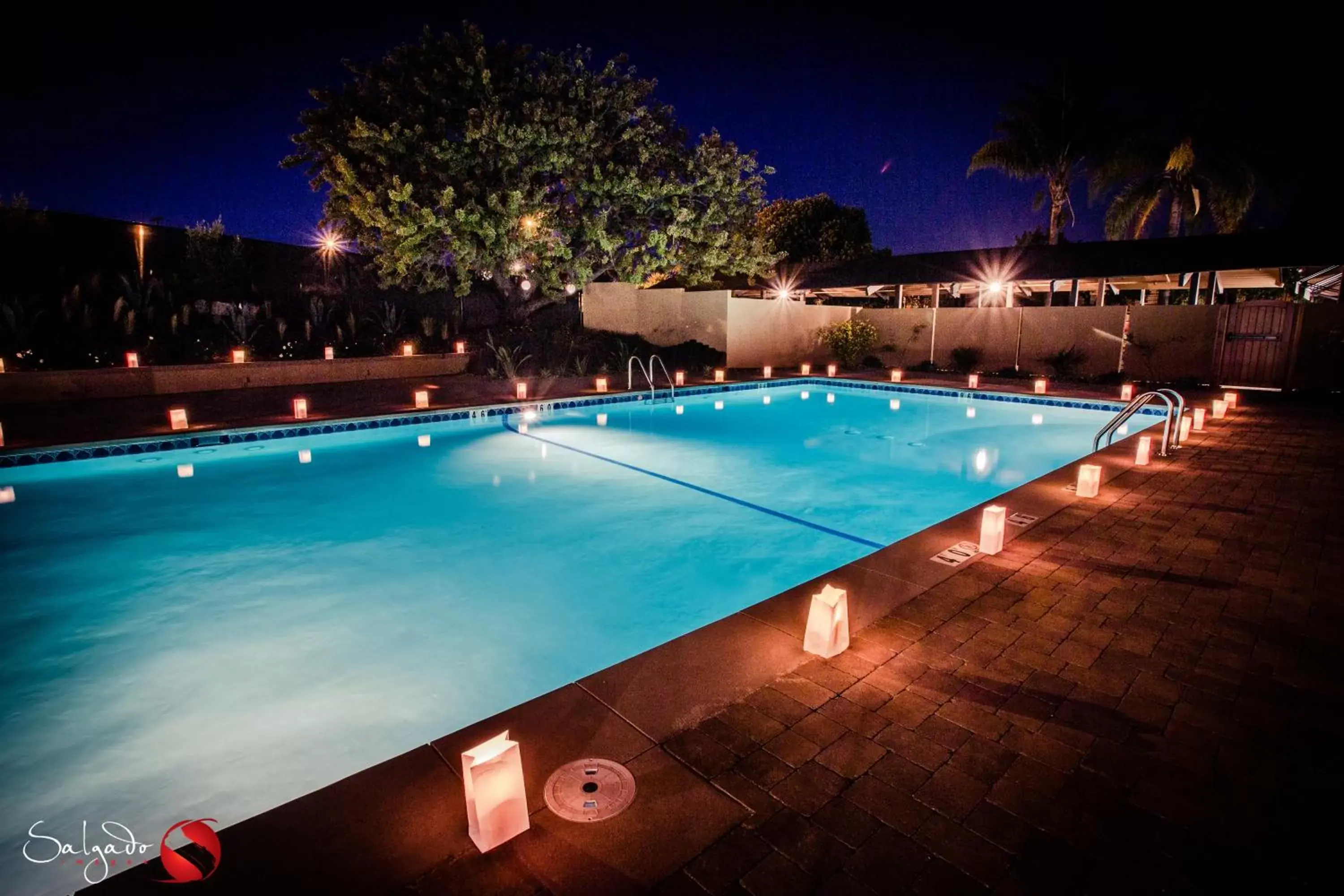 Night, Swimming Pool in Carlton Oaks Lodge, Ascend Hotel Collection