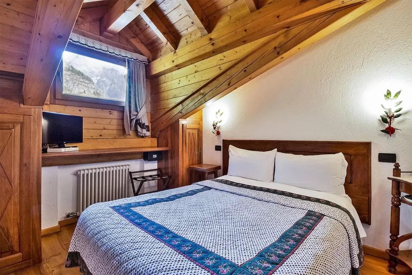 Double Room in Hotel Lo Campagnar