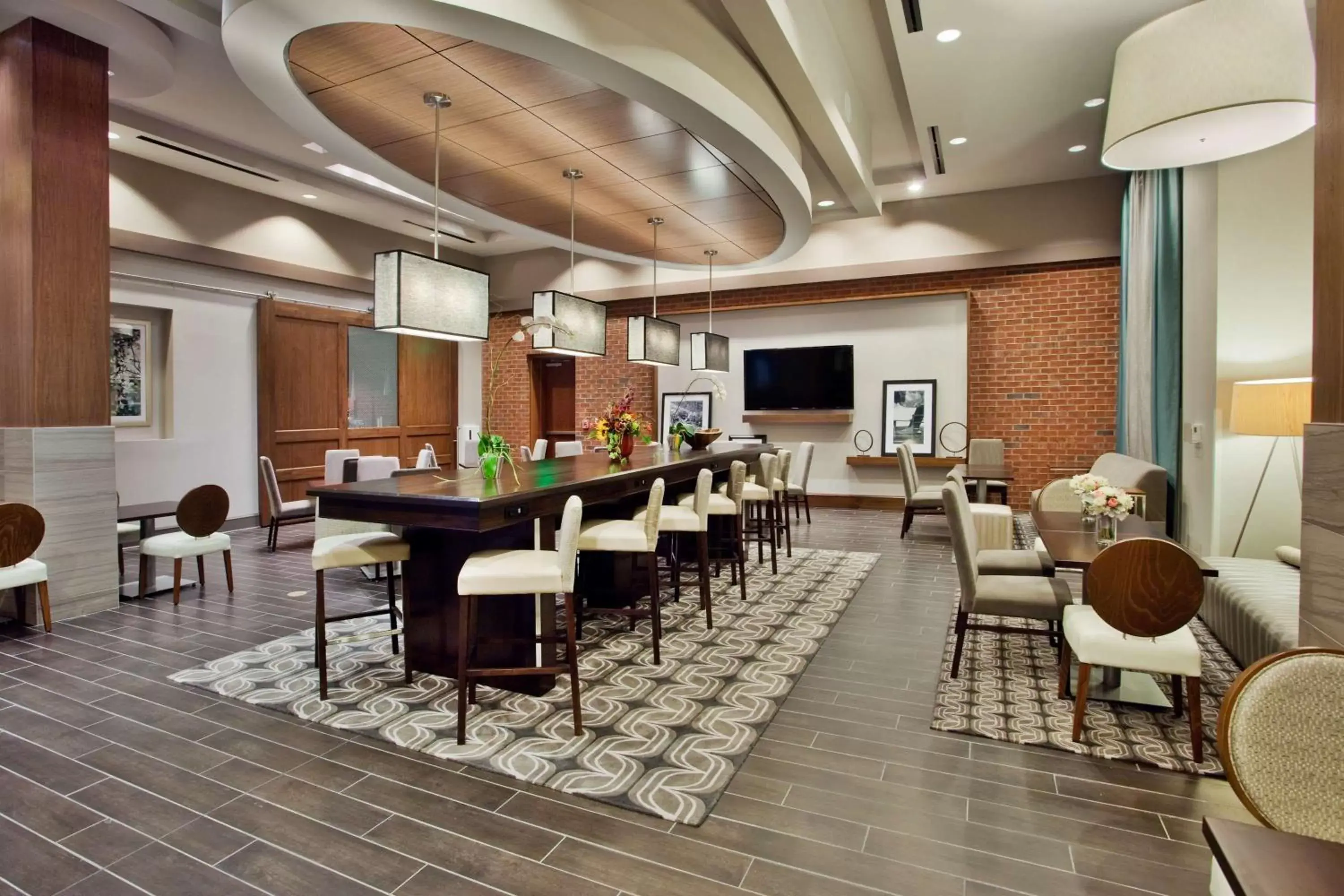 Lobby or reception in Hampton Inn & Suites Chapel Hill/Carrboro