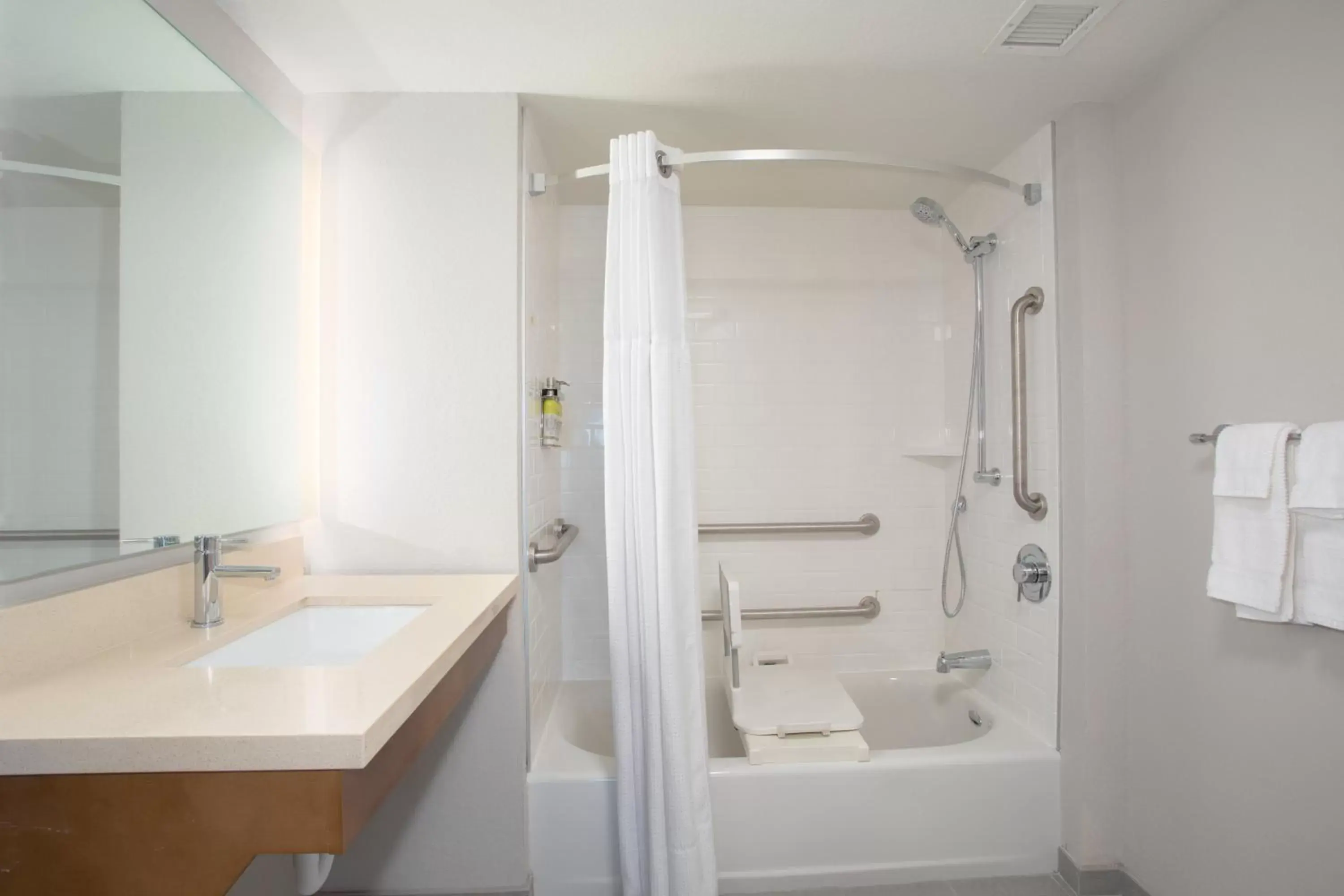 Bathroom in Staybridge Suites Denver International Airport, an IHG Hotel