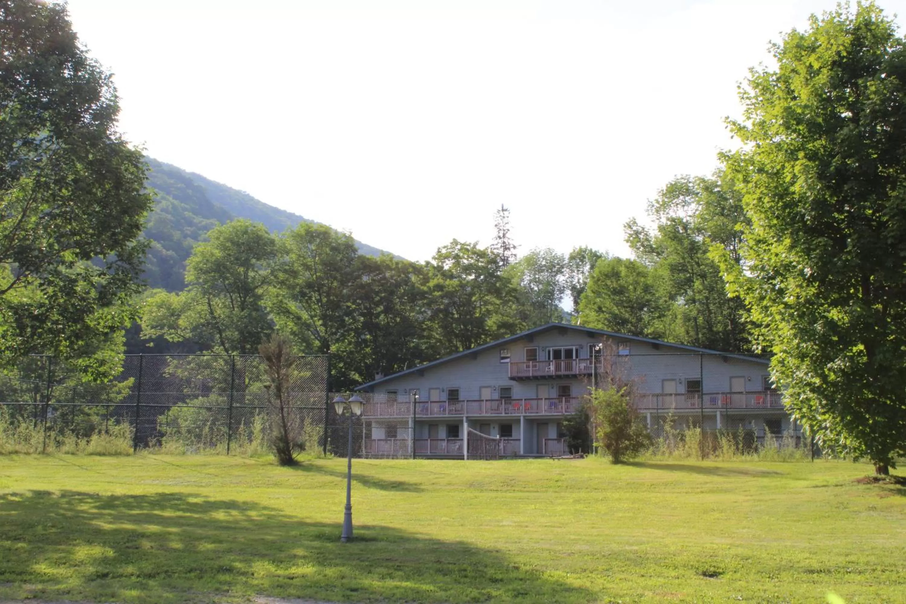 Facade/entrance, Property Building in Catskill Seasons Inn