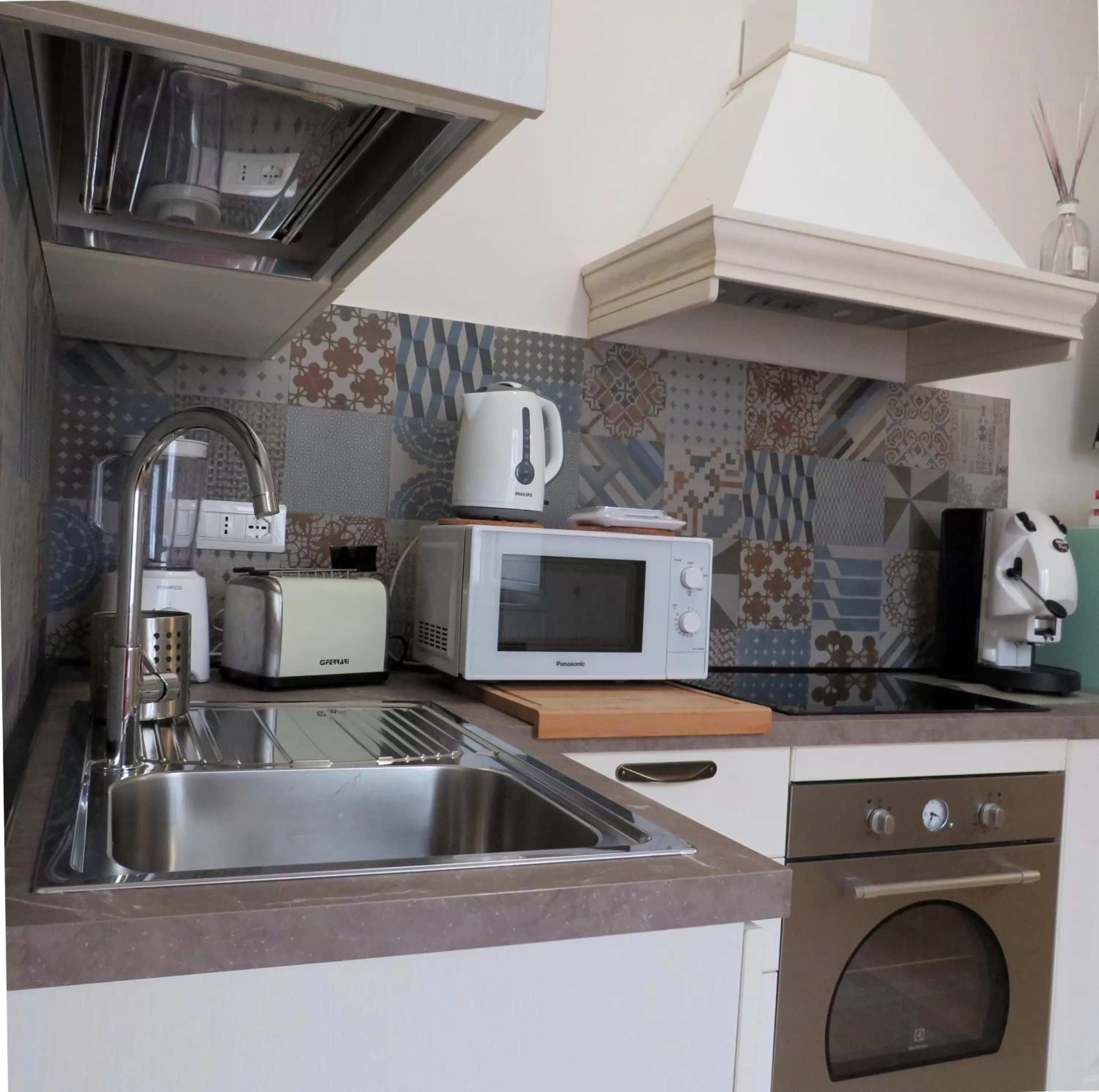 Communal kitchen in Domus D'Angelo B&B