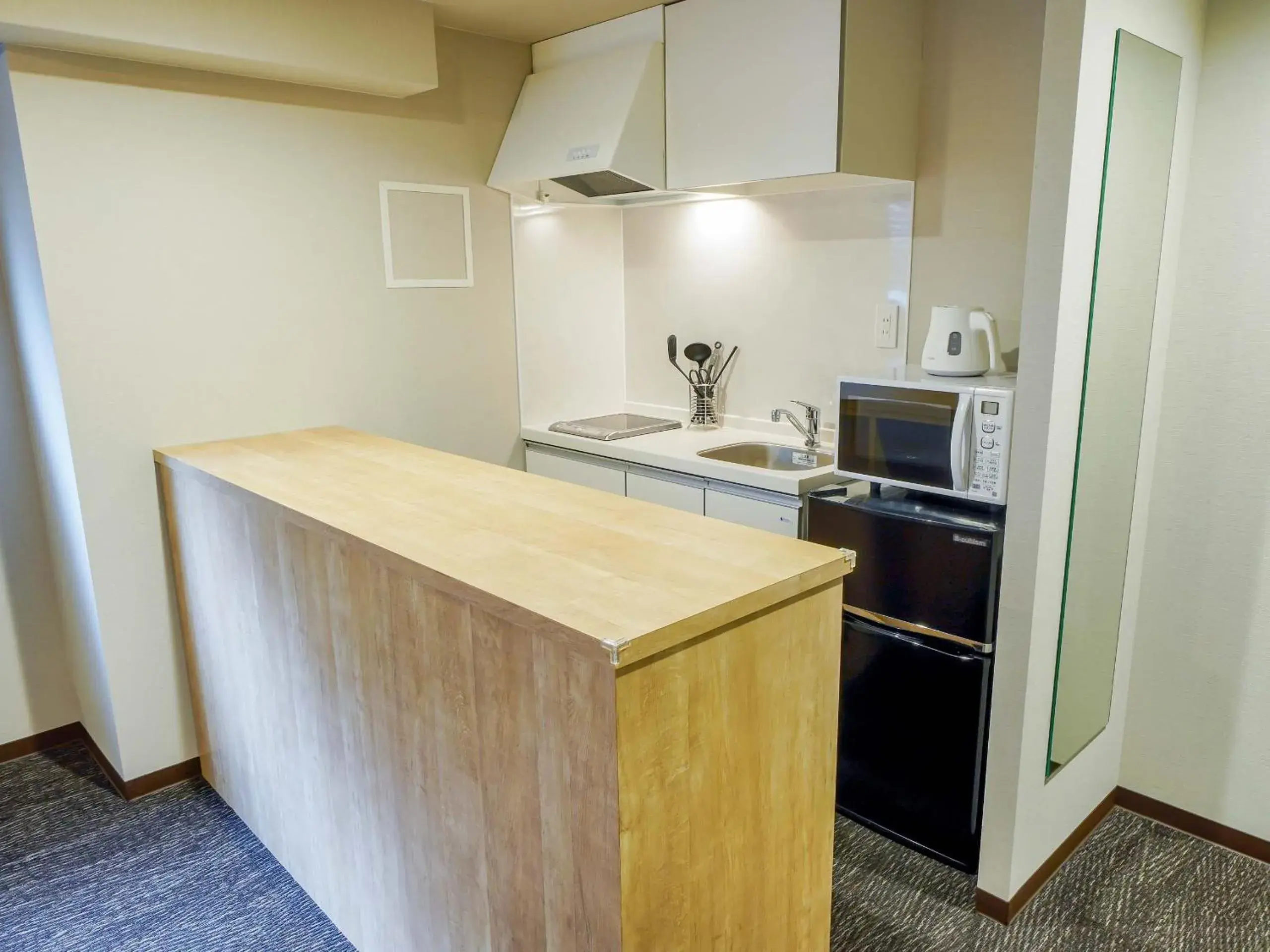 Kitchen or kitchenette, Kitchen/Kitchenette in RESI STAY cotorune KYOTO