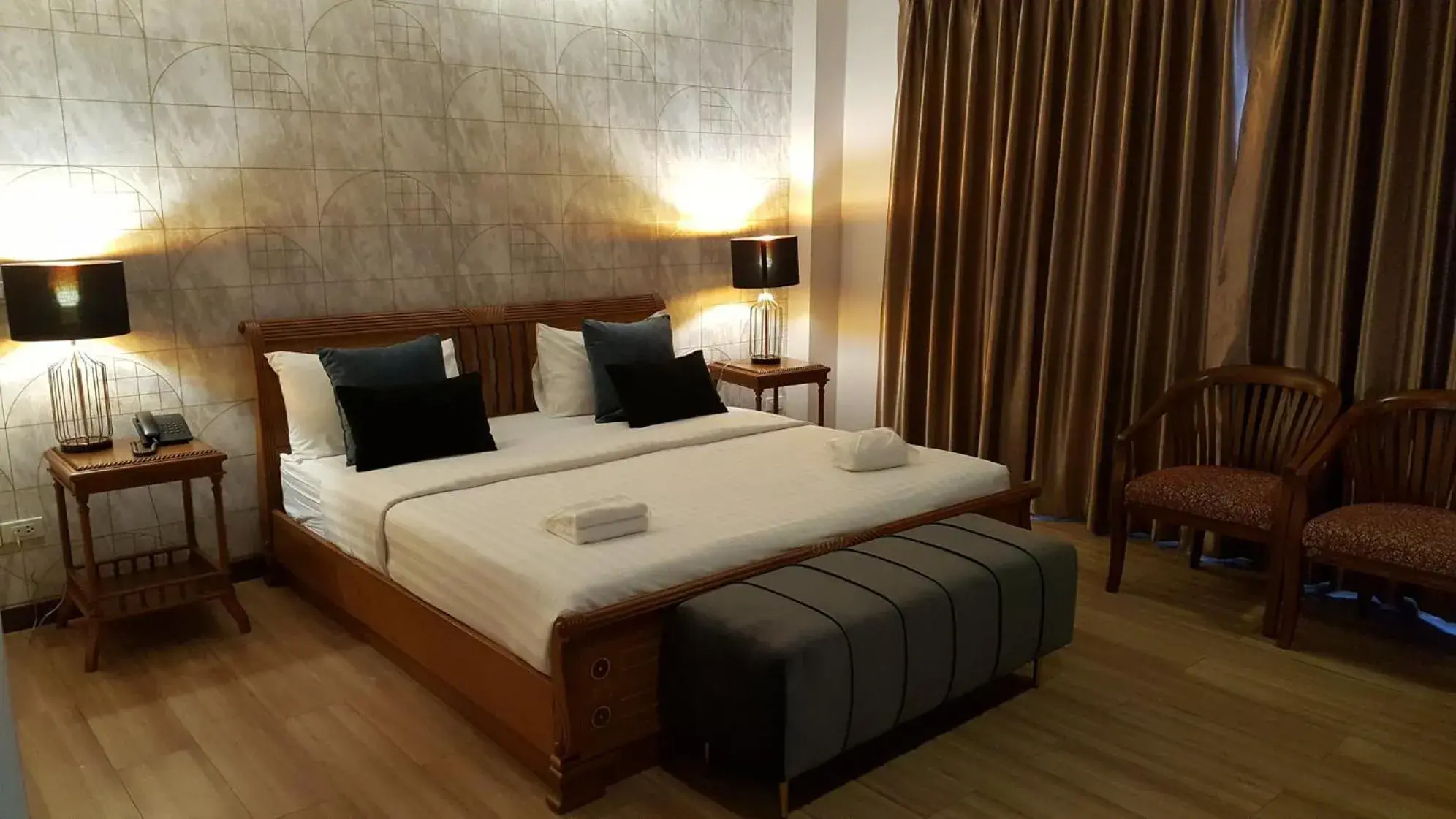 Bed in W 21 Hotel Bangkok