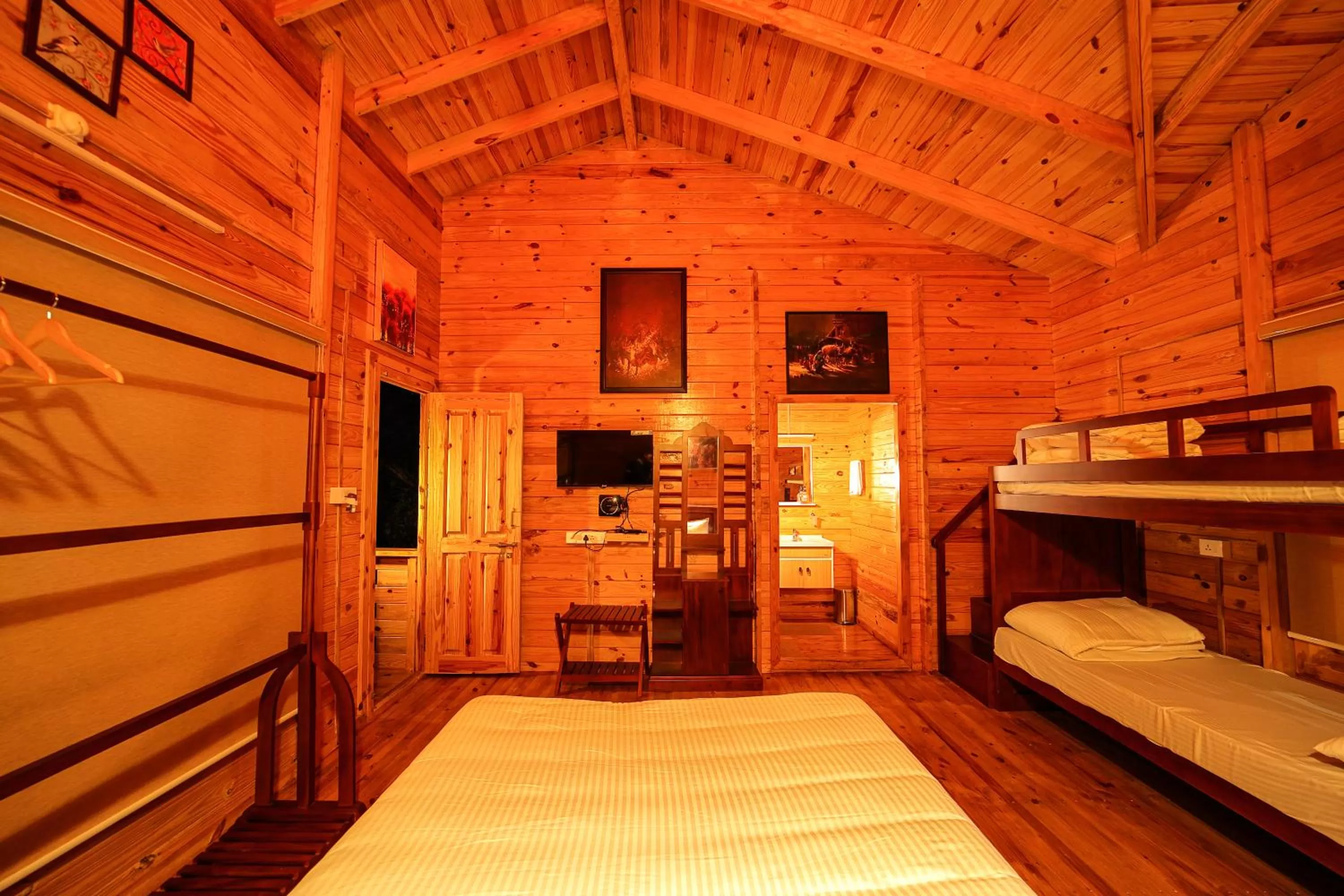 Bunk Bed in Woodrose Resort