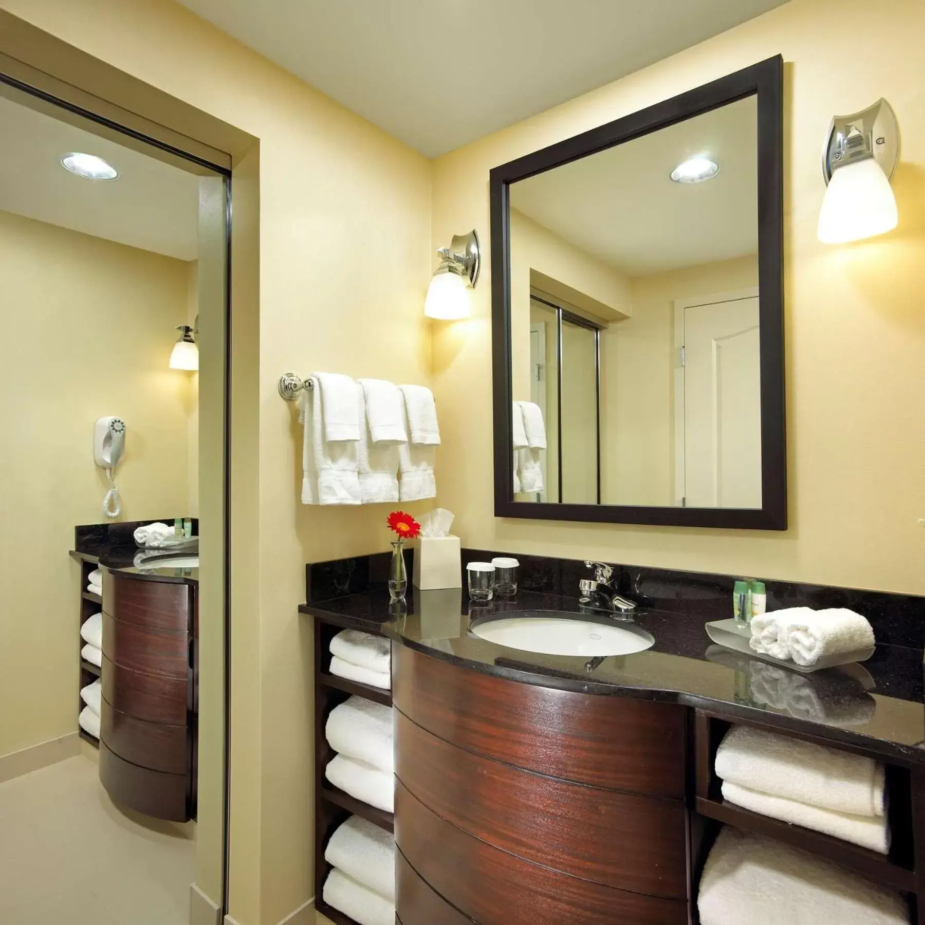 Bathroom in Homewood Suites by Hilton Carlsbad-North San Diego County