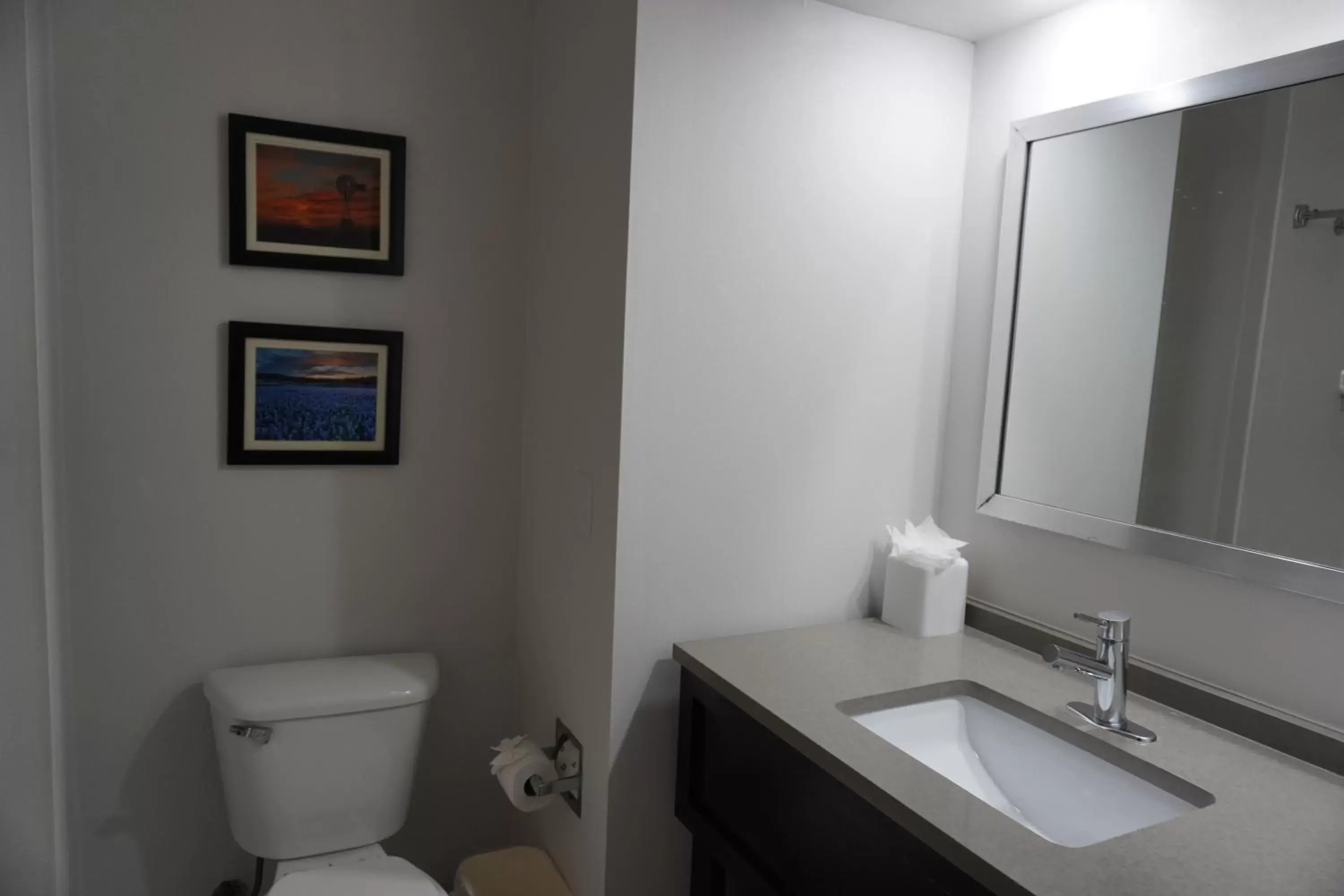 Bathroom in Comfort Inn & Suites Frisco