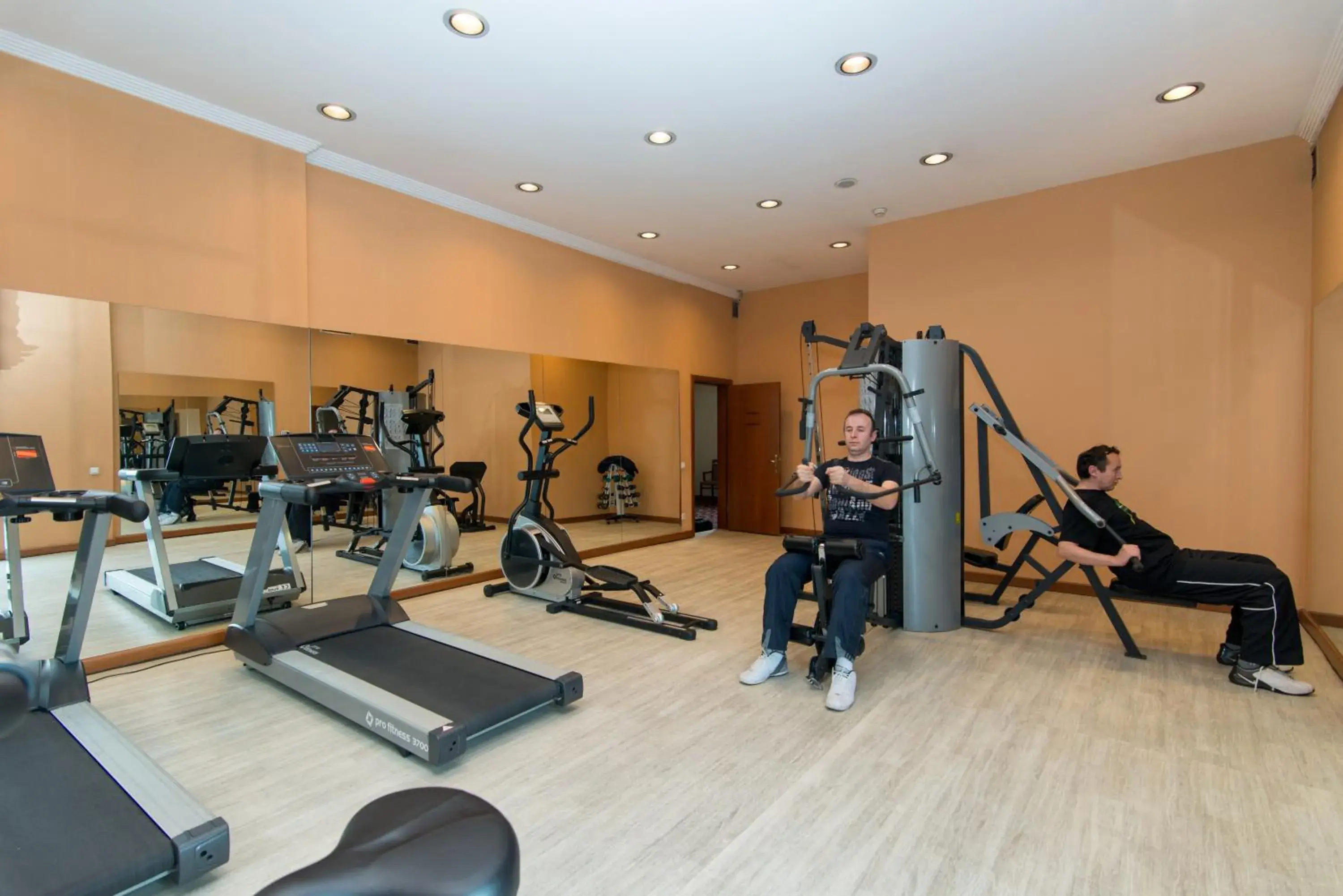 Fitness centre/facilities, Fitness Center/Facilities in Dila Hotel