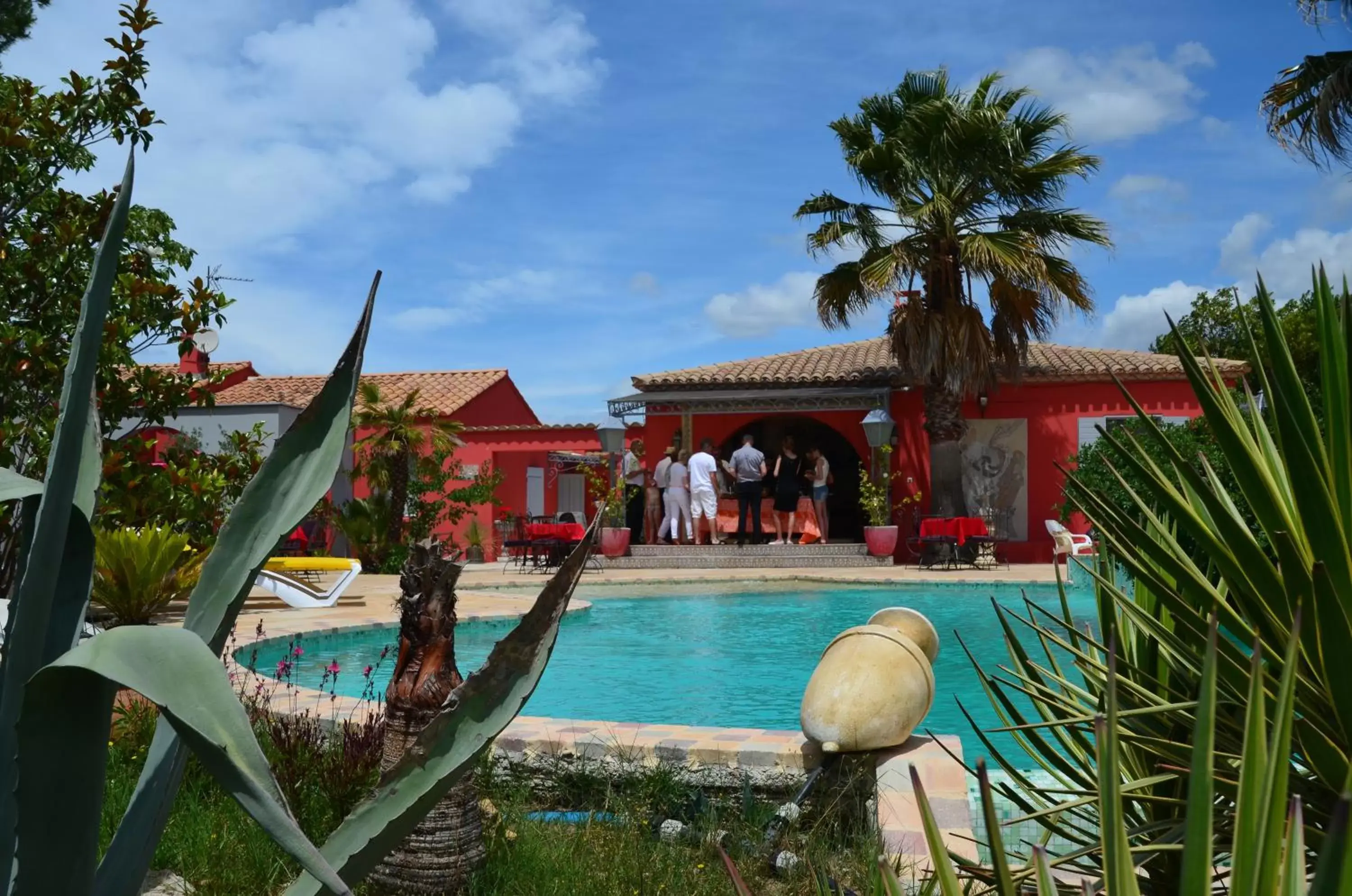 Pool view, Swimming Pool in Mas de la Montille