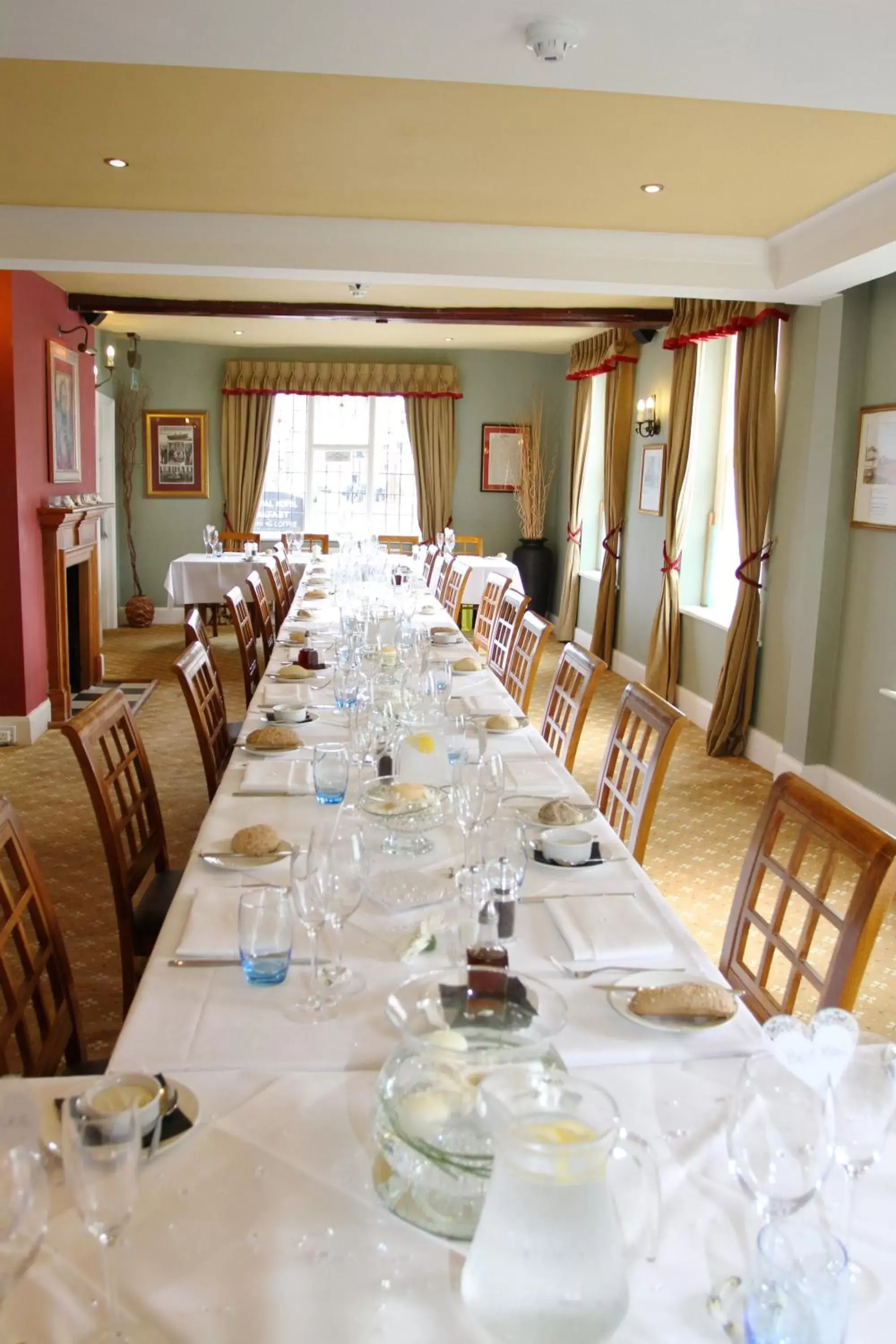 Banquet/Function facilities, Restaurant/Places to Eat in Royal Hotel