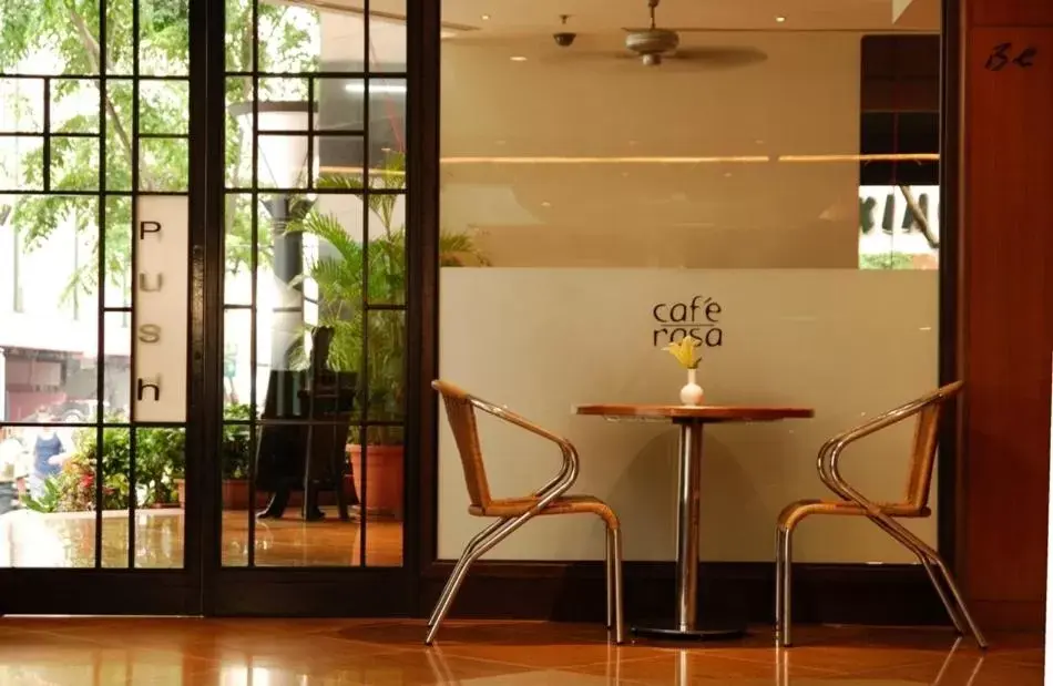 Restaurant/places to eat in Hotel Capitol Kuala Lumpur