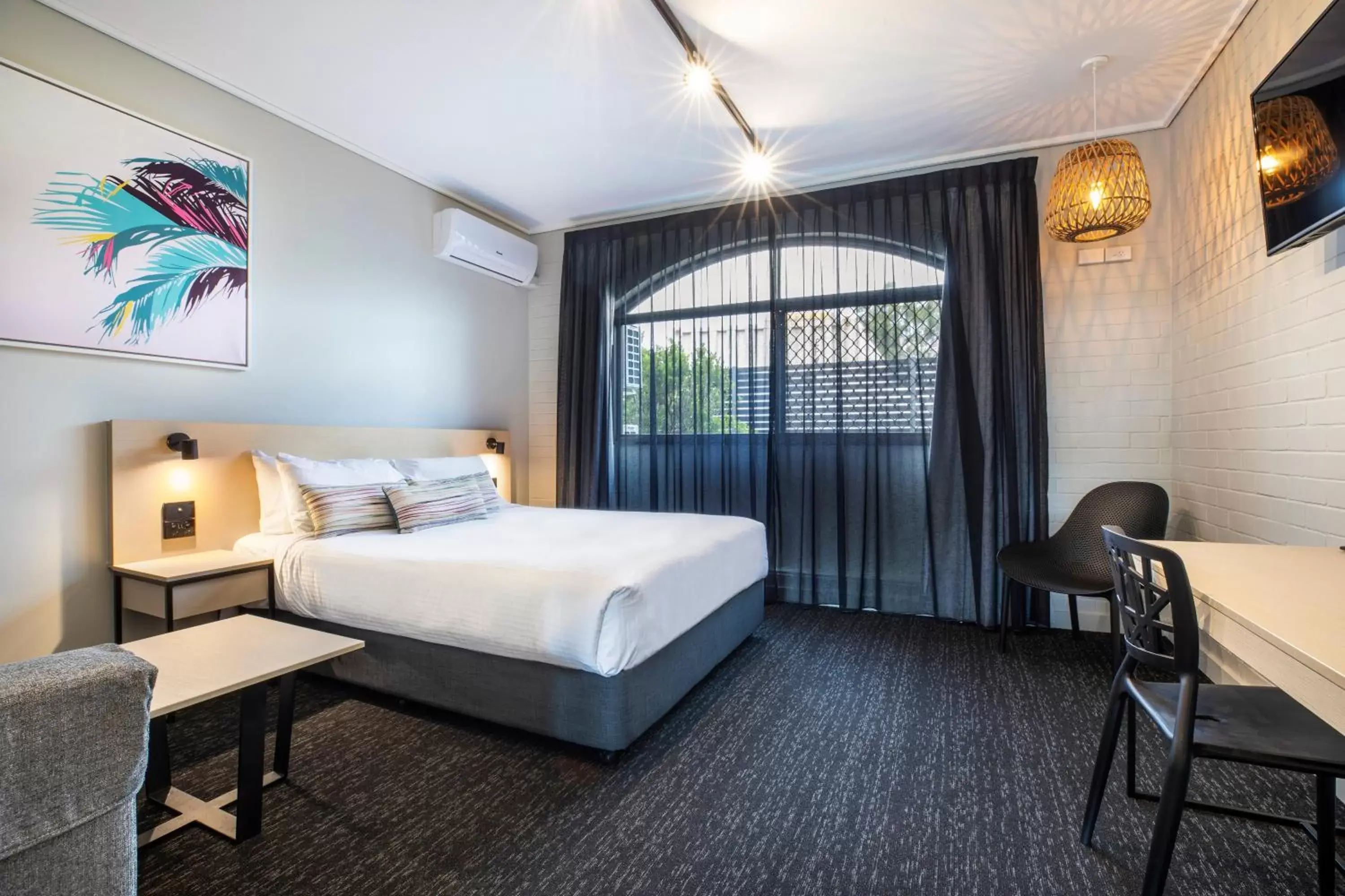 Bedroom, Bed in Nightcap at Springwood Hotel