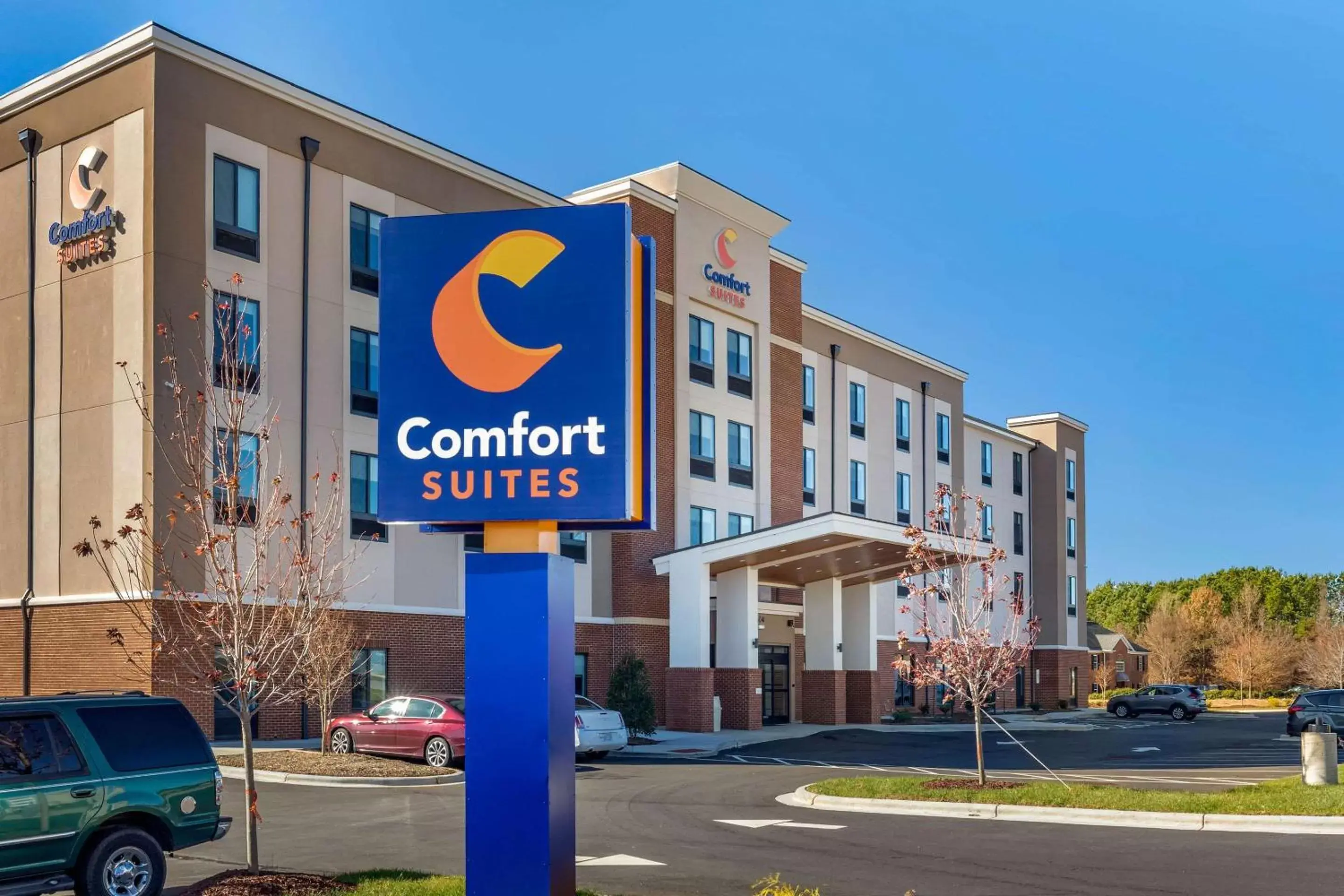 Property Building in Comfort Suites Greensboro-High Point