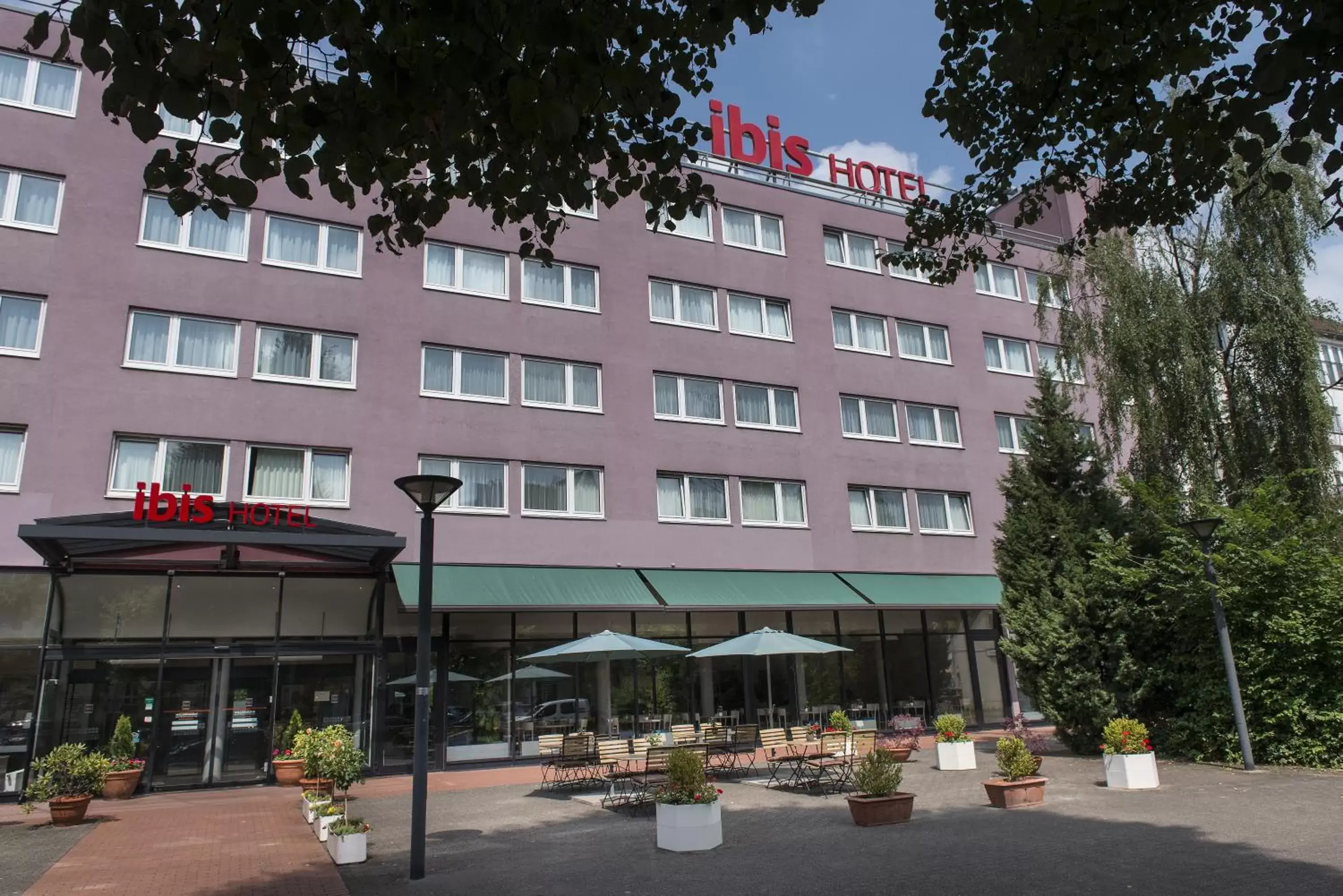 Property building in ibis Berlin City Nord Property building in ibis Berlin City Nord