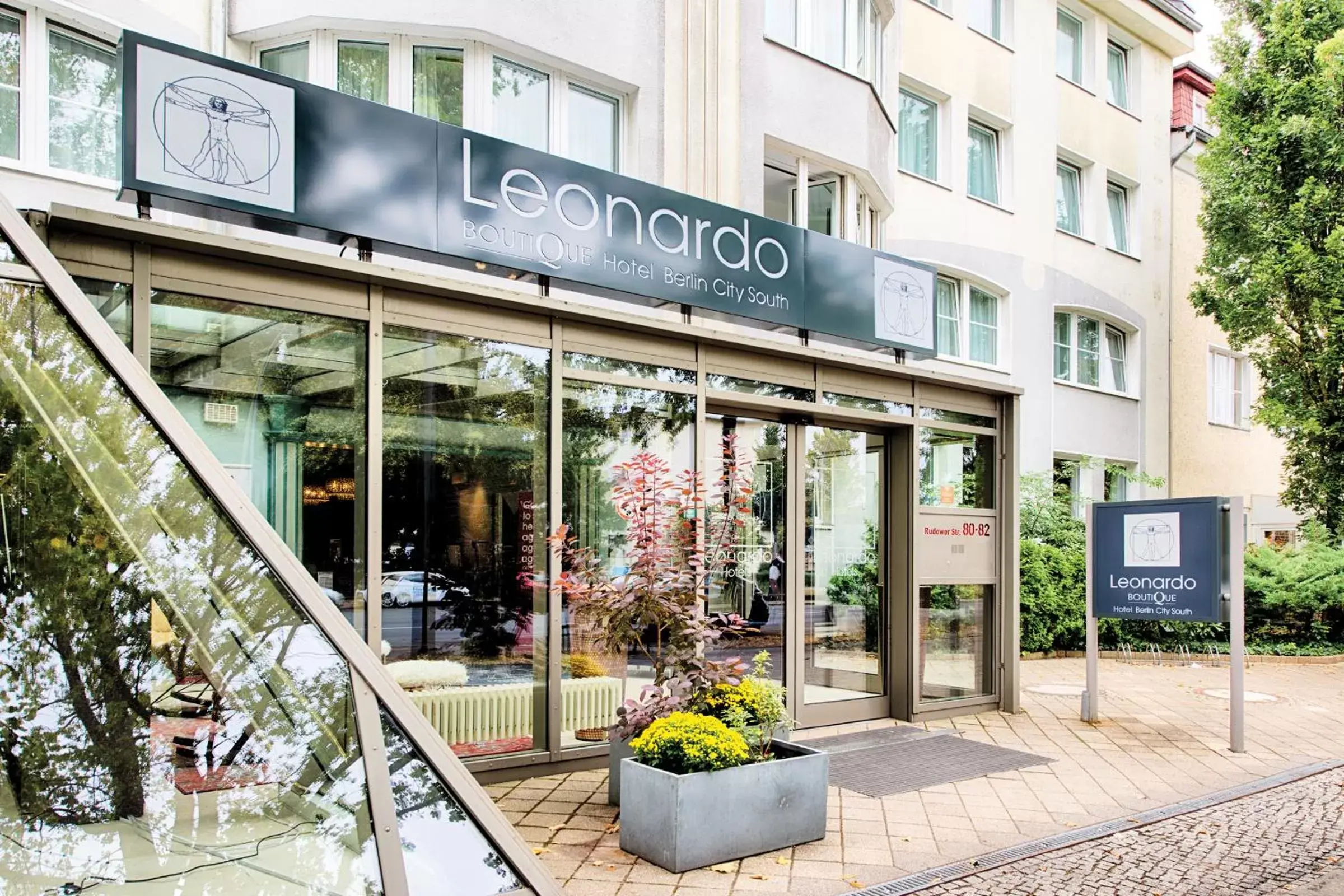 Facade/entrance in Leonardo Boutique Hotel Berlin City South