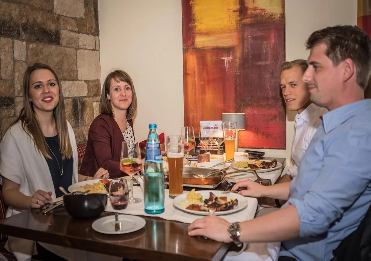group of guests in Hotel Restaurant Kochschule Rössle