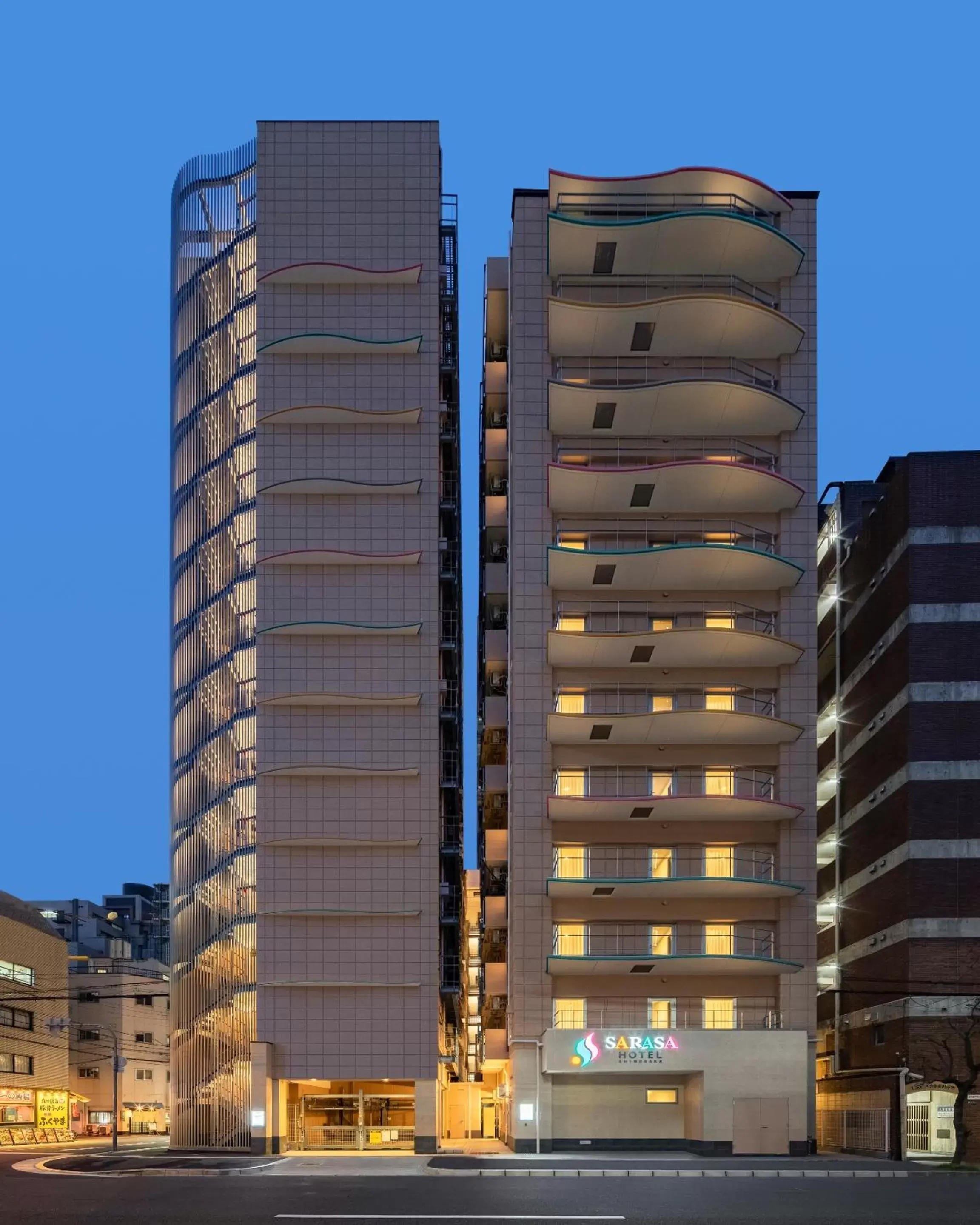 Property building in SARASA HOTEL Shin-Osaka Property building in SARASA HOTEL Shin-Osaka