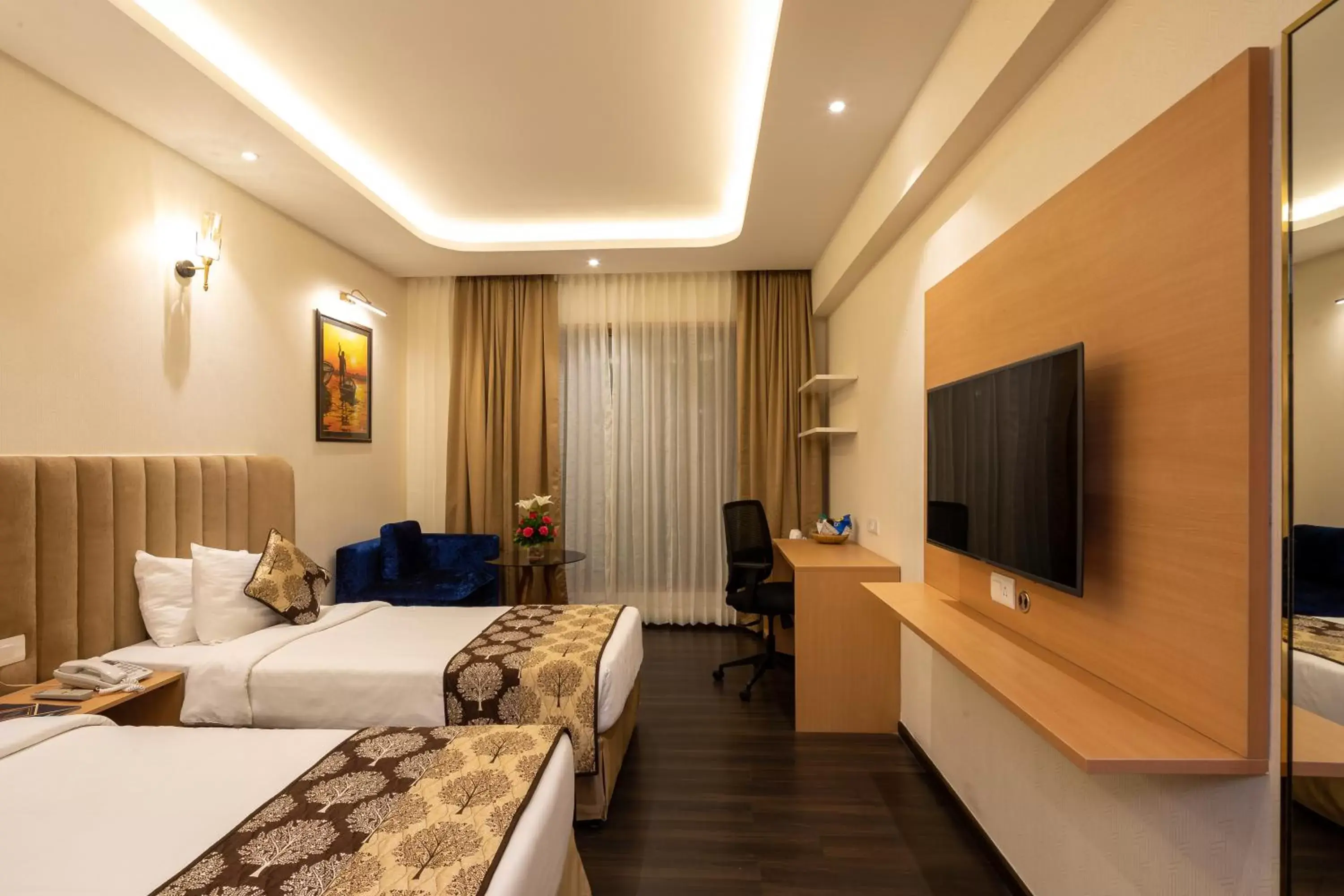 TV and multimedia in Goldfinch Hotel Mangalore