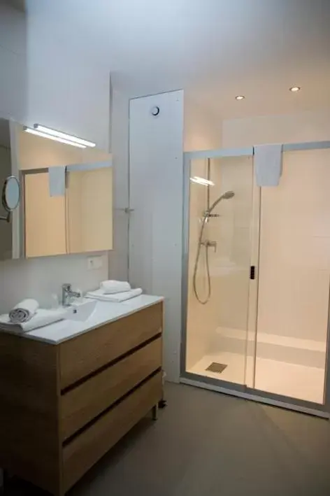 Bathroom in Hotel Ala