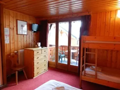 Bedroom in Hotel La Meije