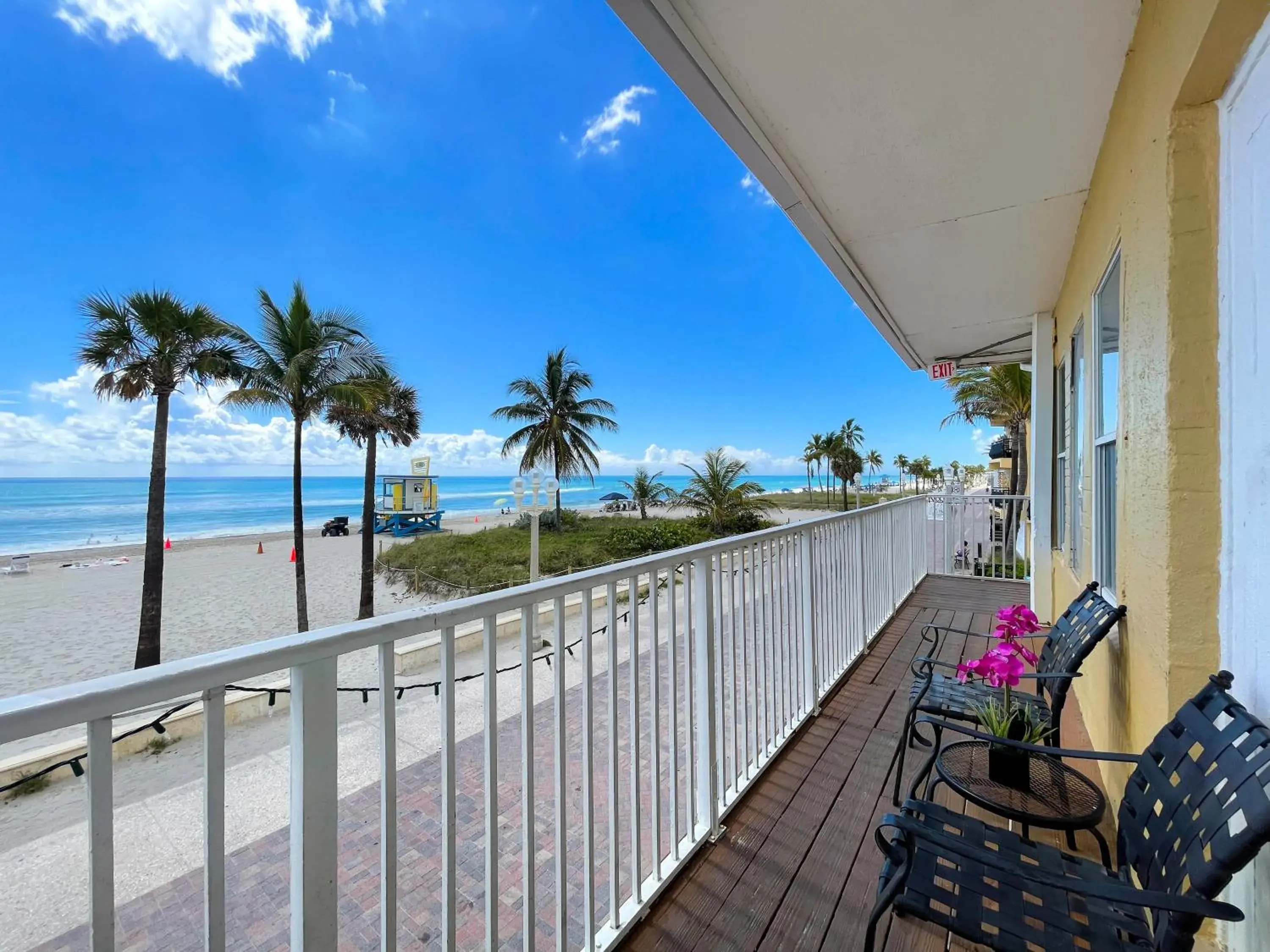 View (from property/room), Balcony/Terrace in Paradise Oceanfront by HBH