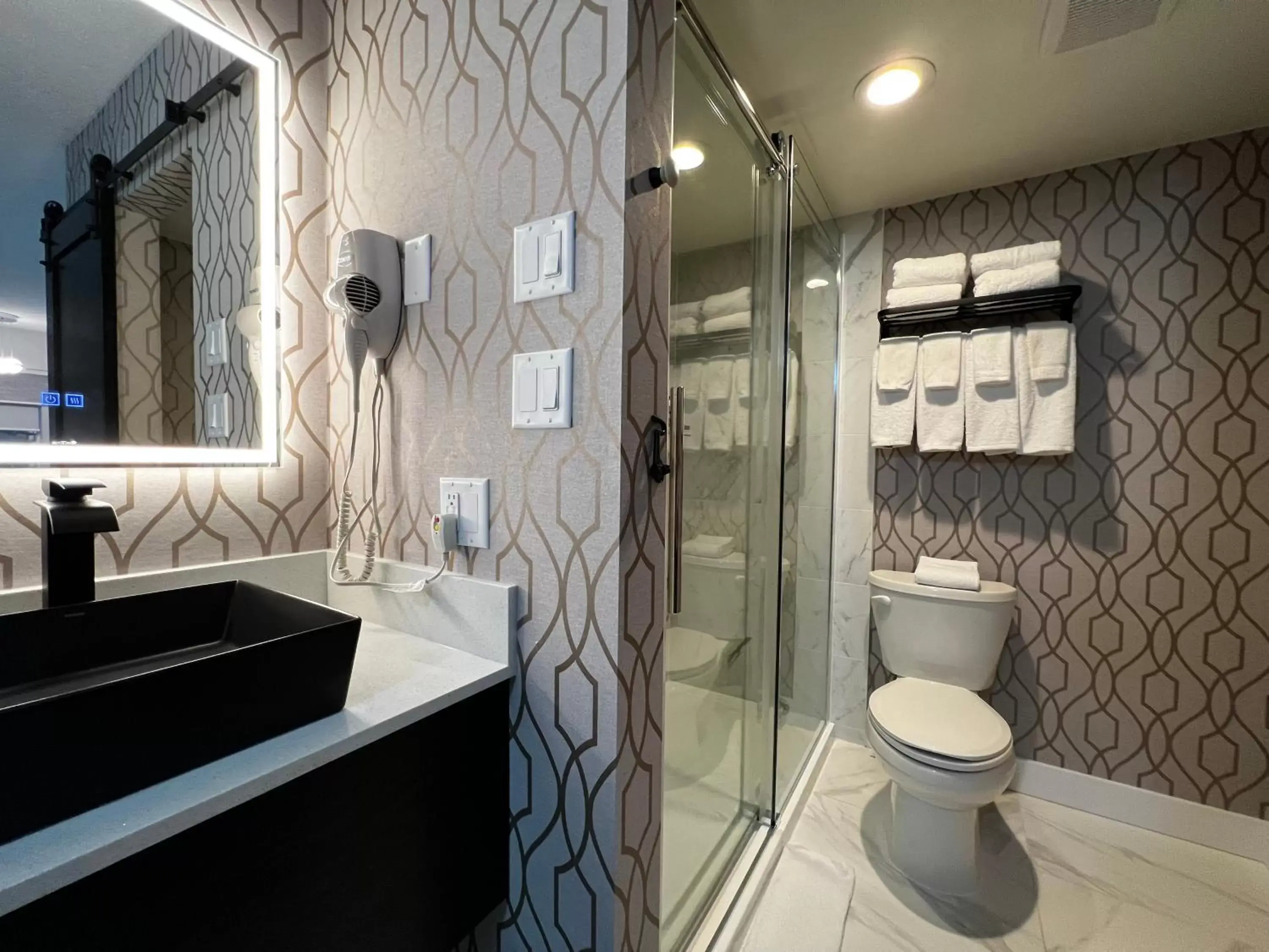 Bathroom in The Vic, Ascend Hotel Collection