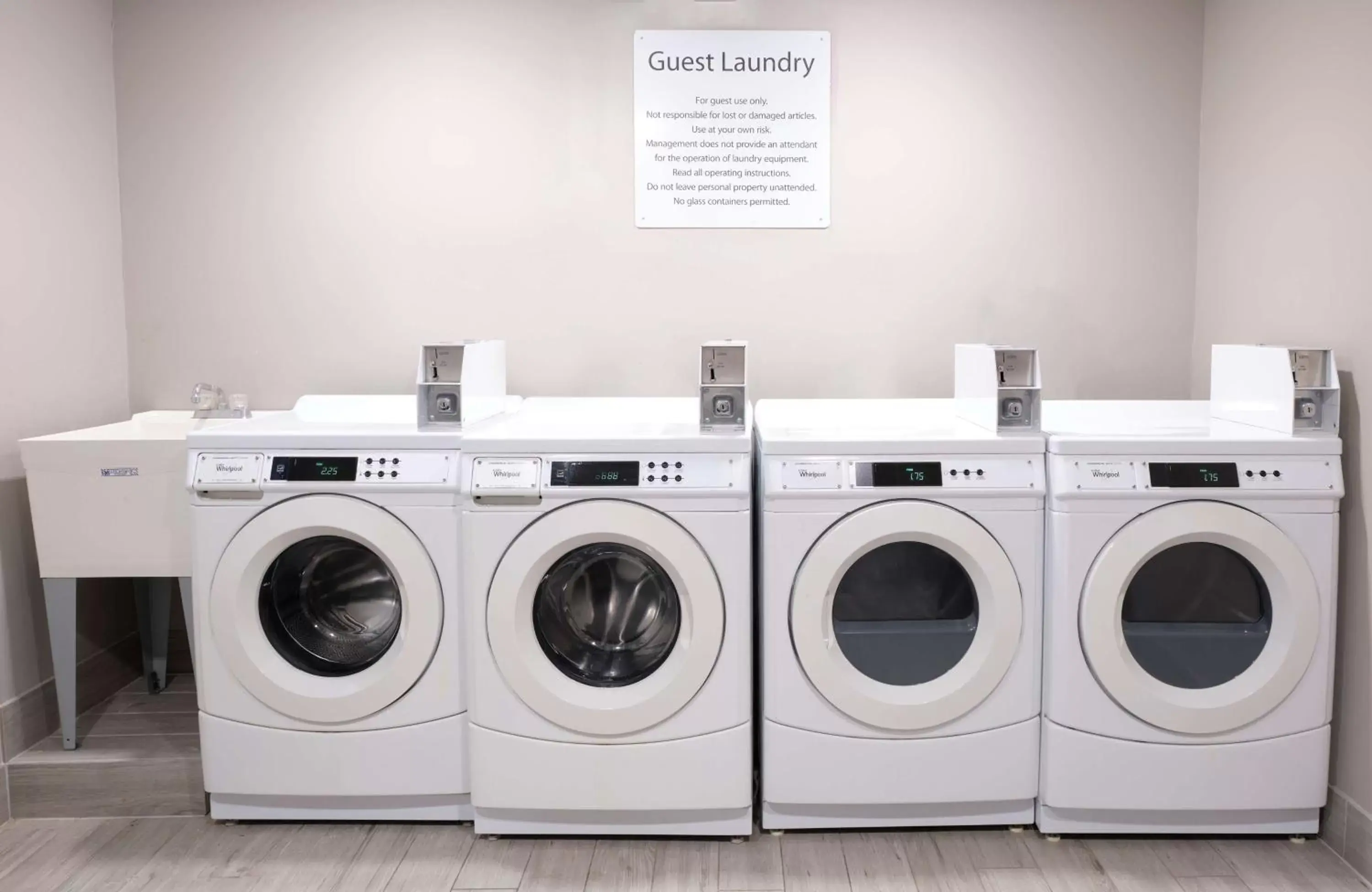 laundry in Best Western Plus Executive Residency Pottstown