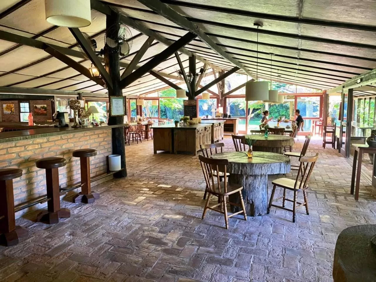 Restaurant/places to eat in Hotel Santa Esmeralda