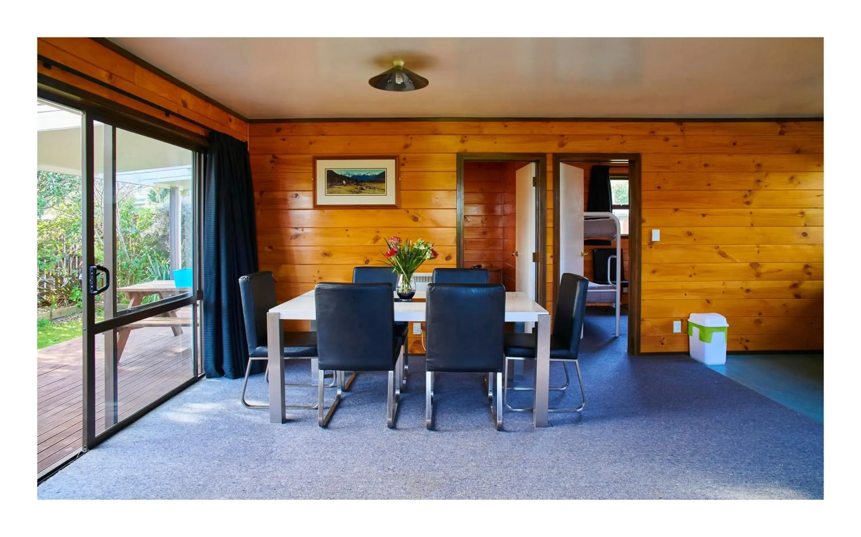 Dining area in Greymouth Seaside TOP 10 Holiday Park