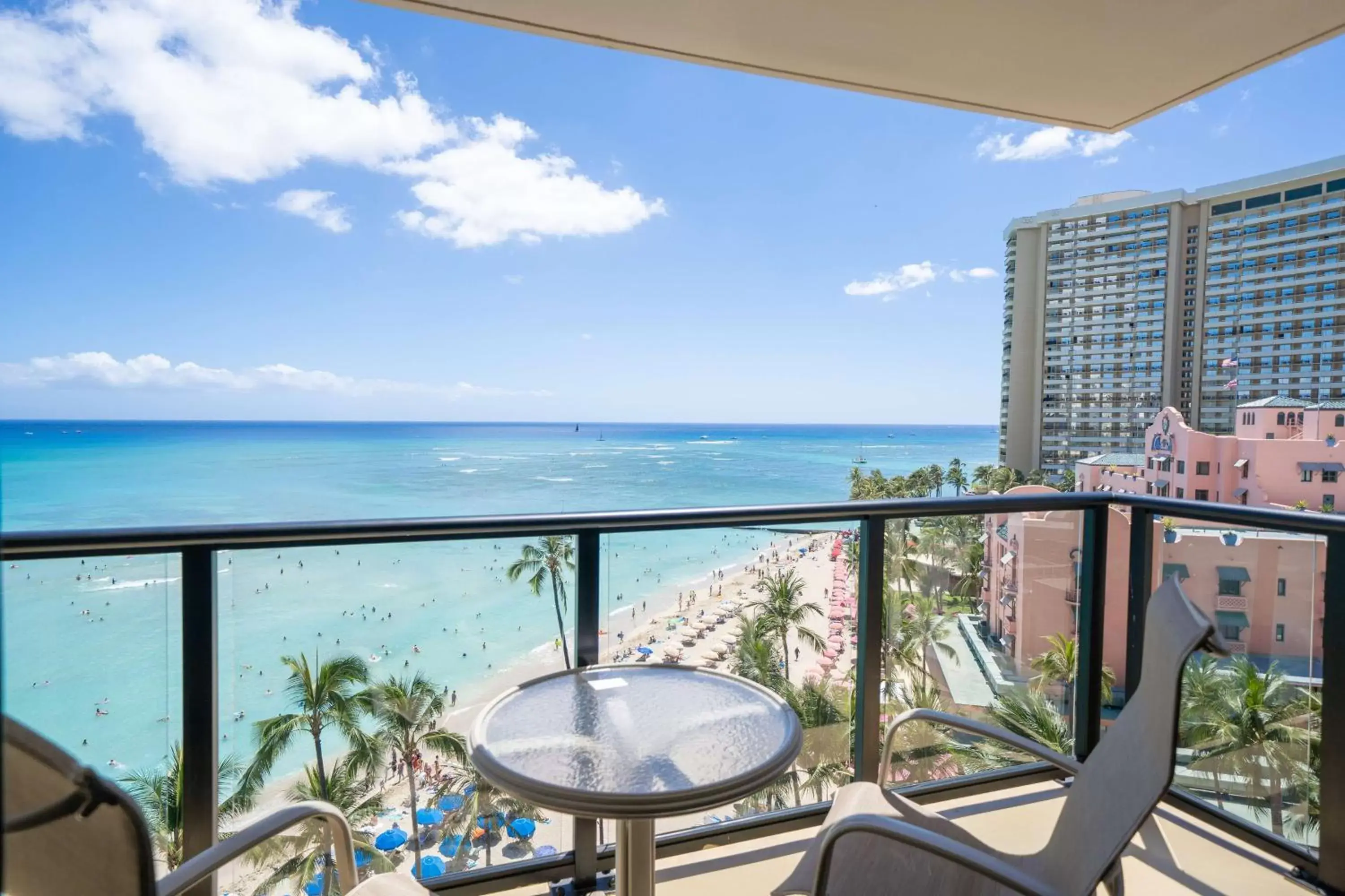 Photo of the whole room in OUTRIGGER Waikiki Beach Resort