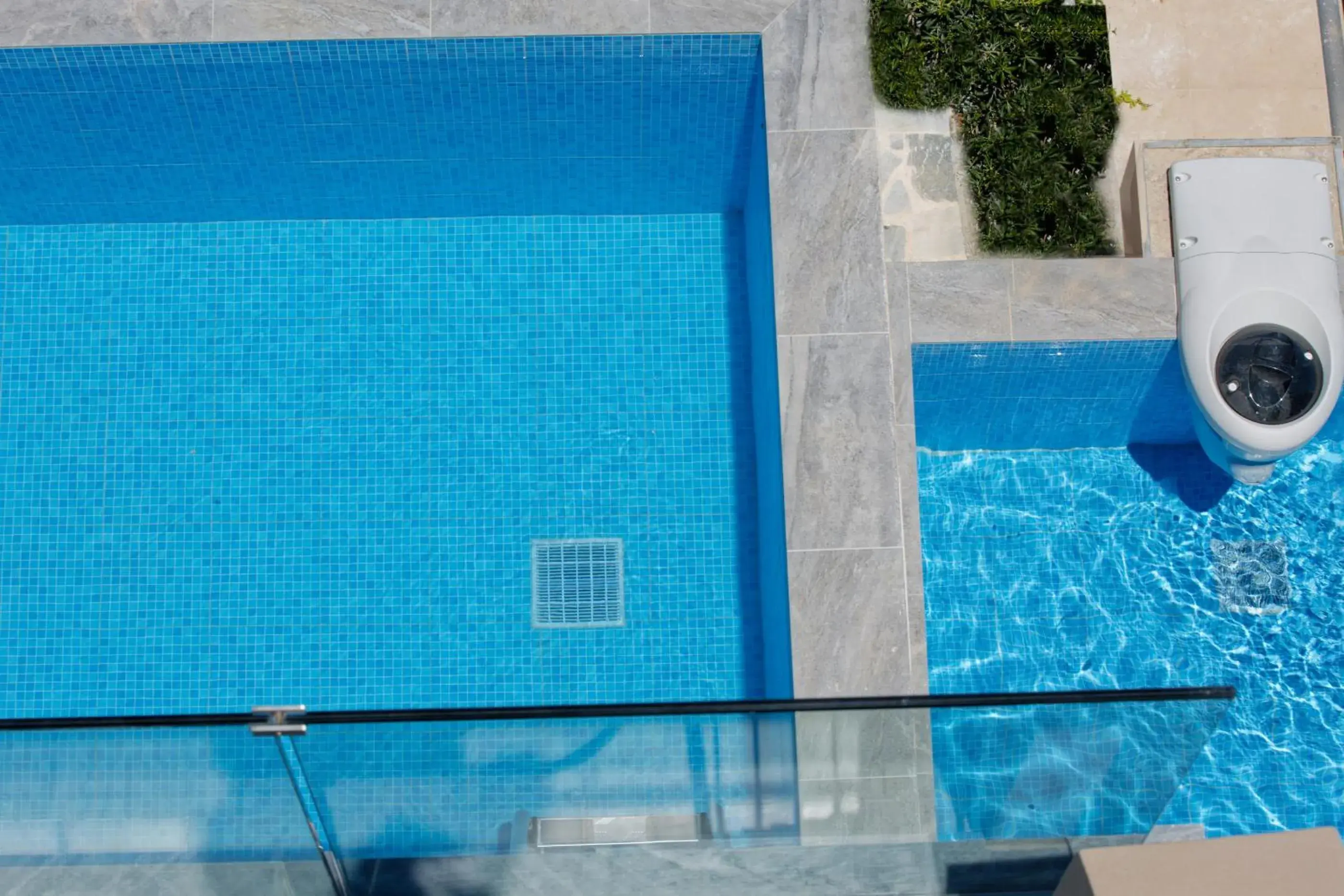 Swimming Pool in Archipelagos Hotel