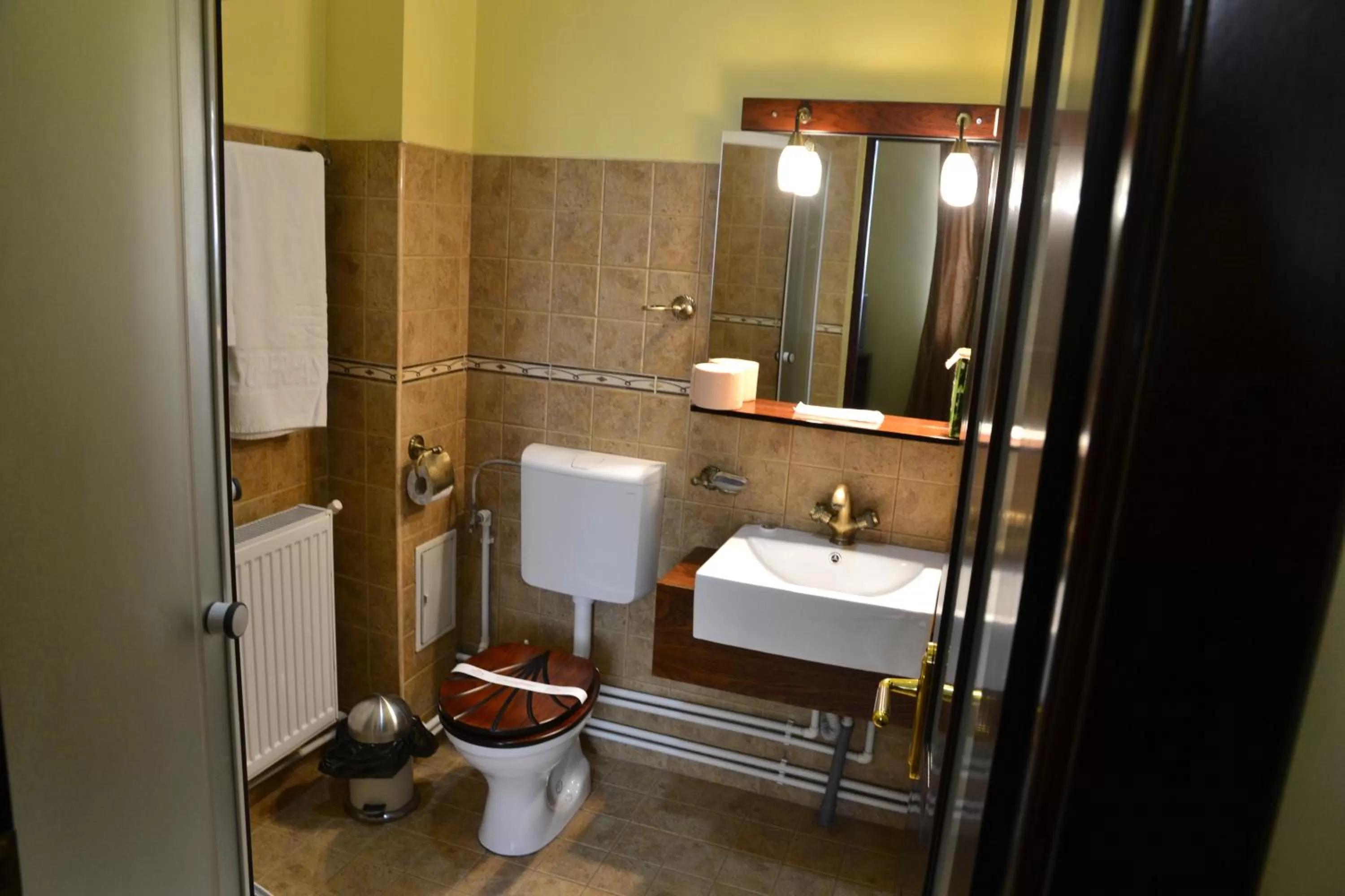 Bathroom in Porto Franco Residence