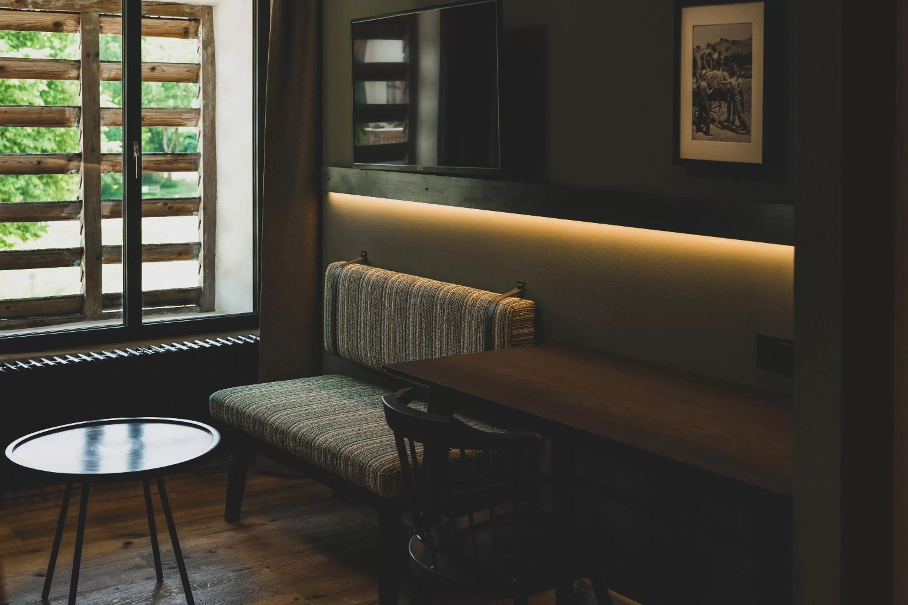 Seating area in LANDHOTEL ALTE ZOLLSTATION- Historical Building